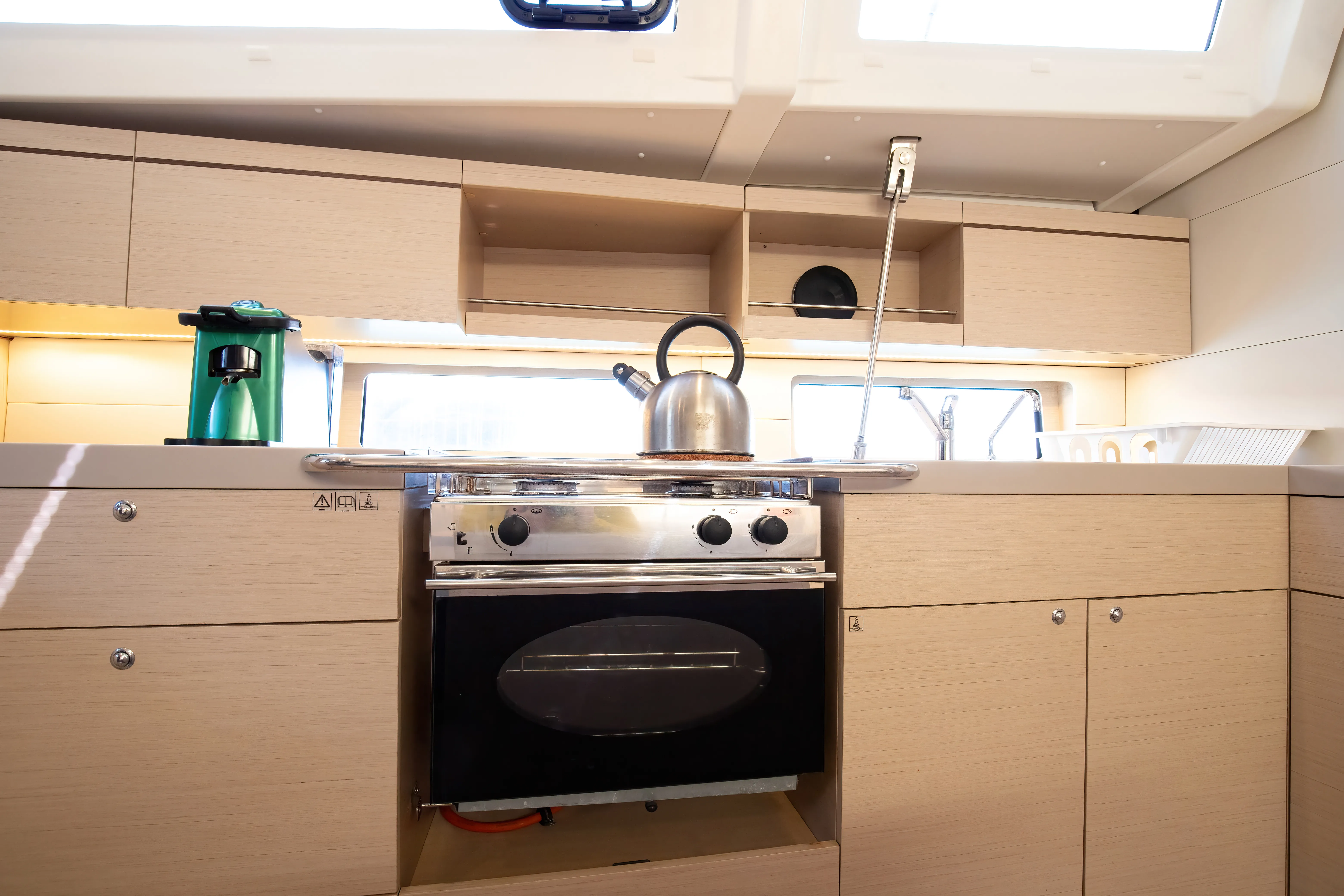 Image slide 229935