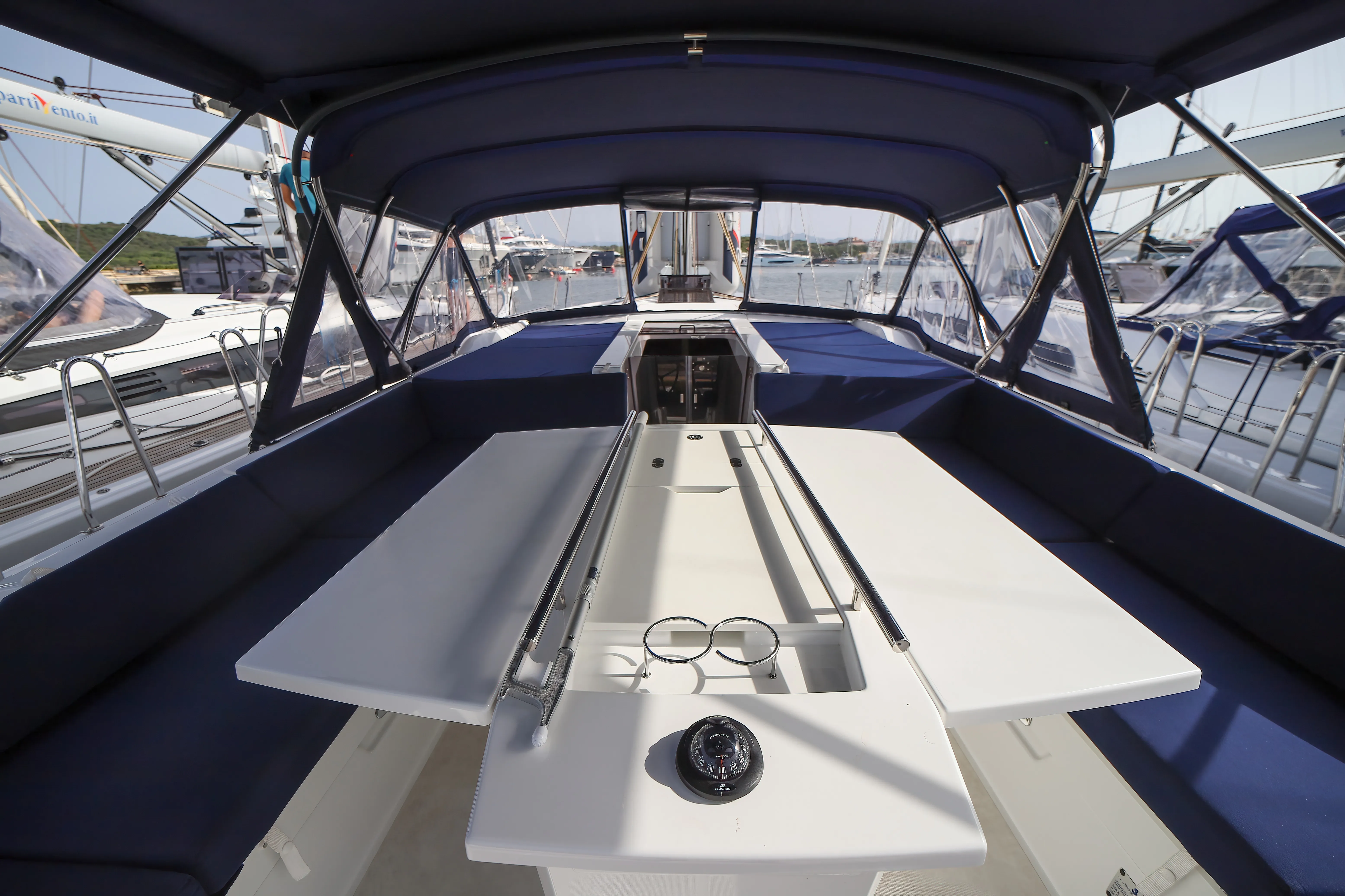 Image slide 229975