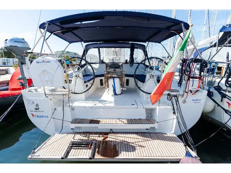 Oceanis 40.1 Oneiros - Comfort line boat image