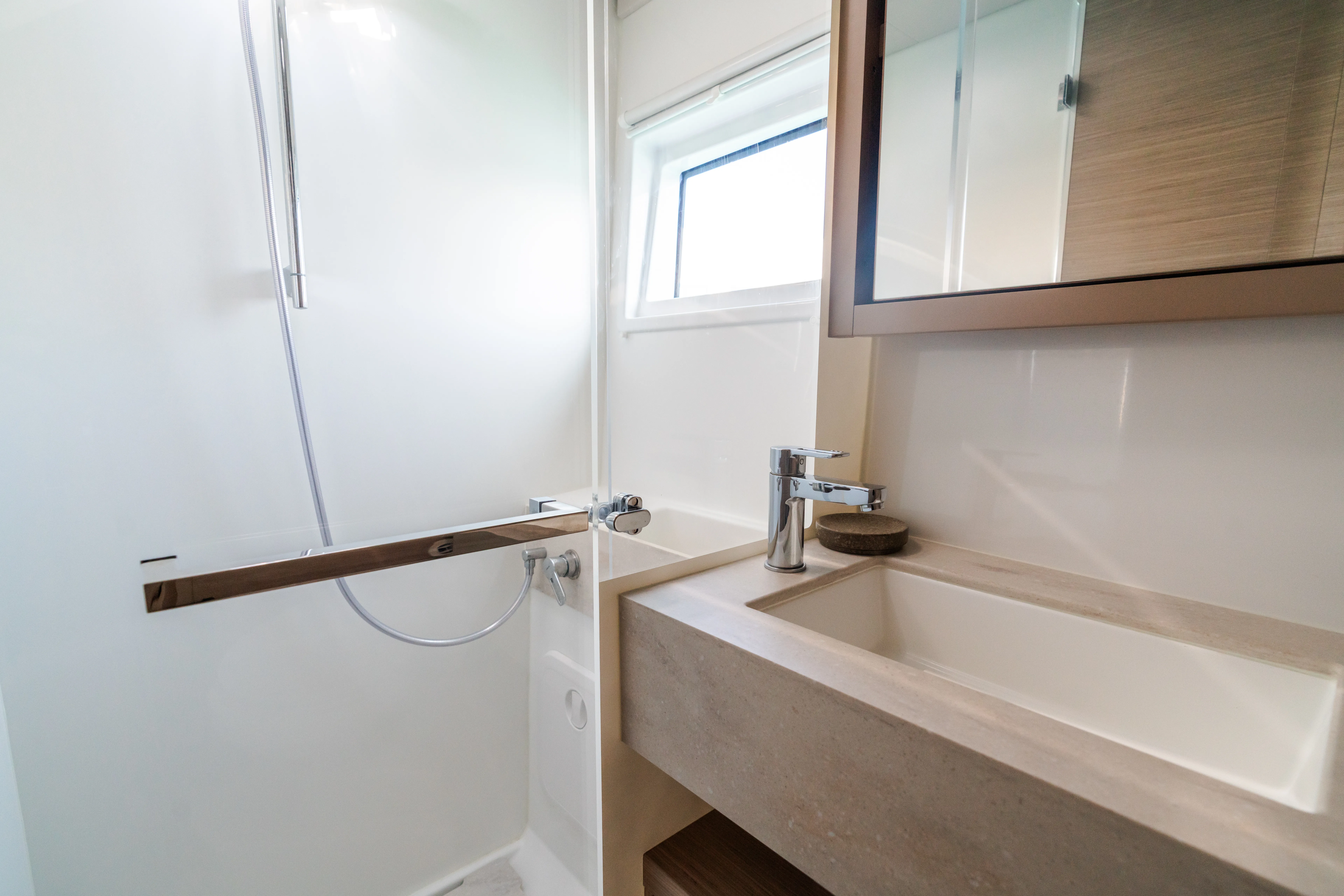 Image slide 230156