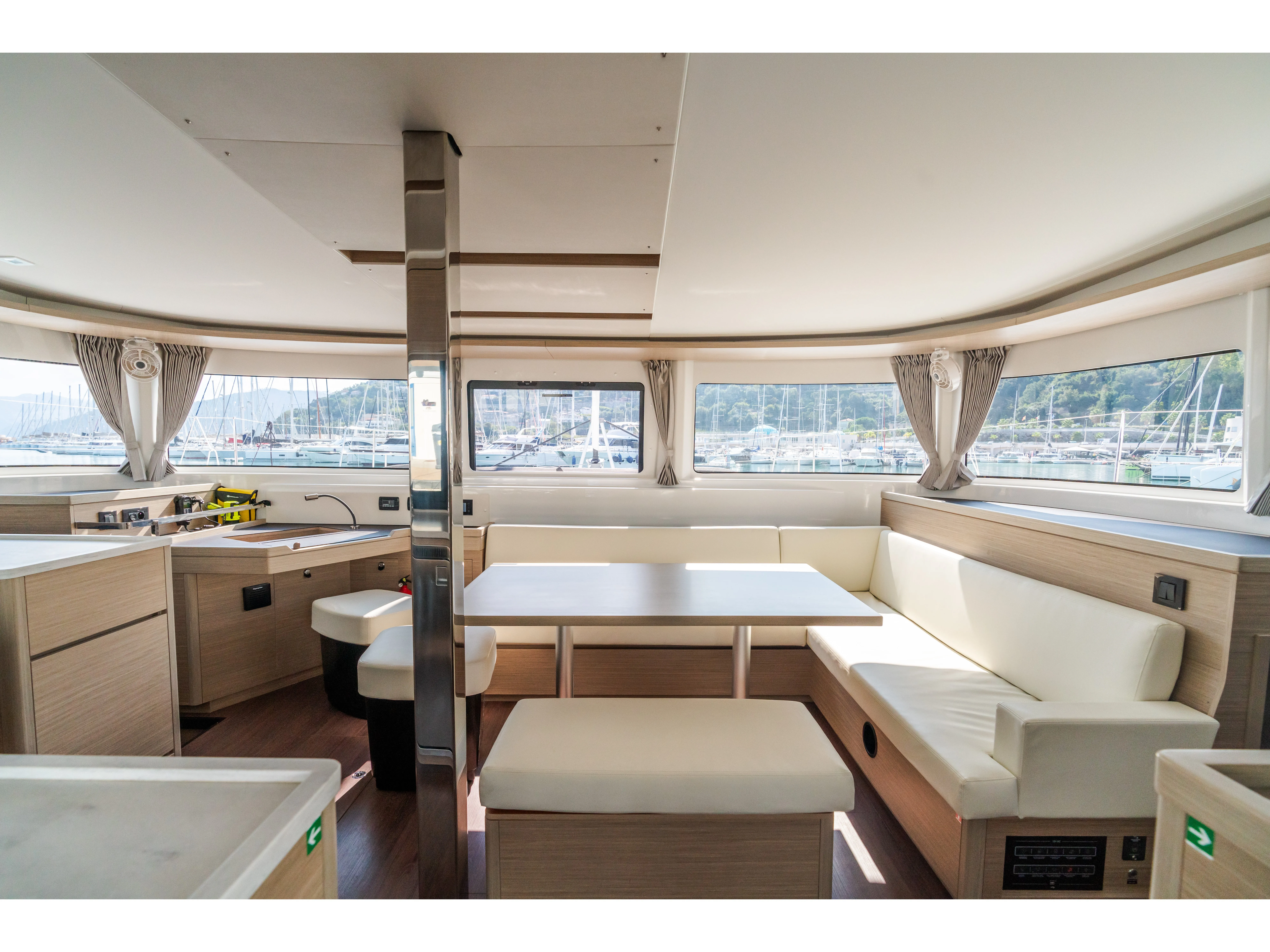 Image slide 230175