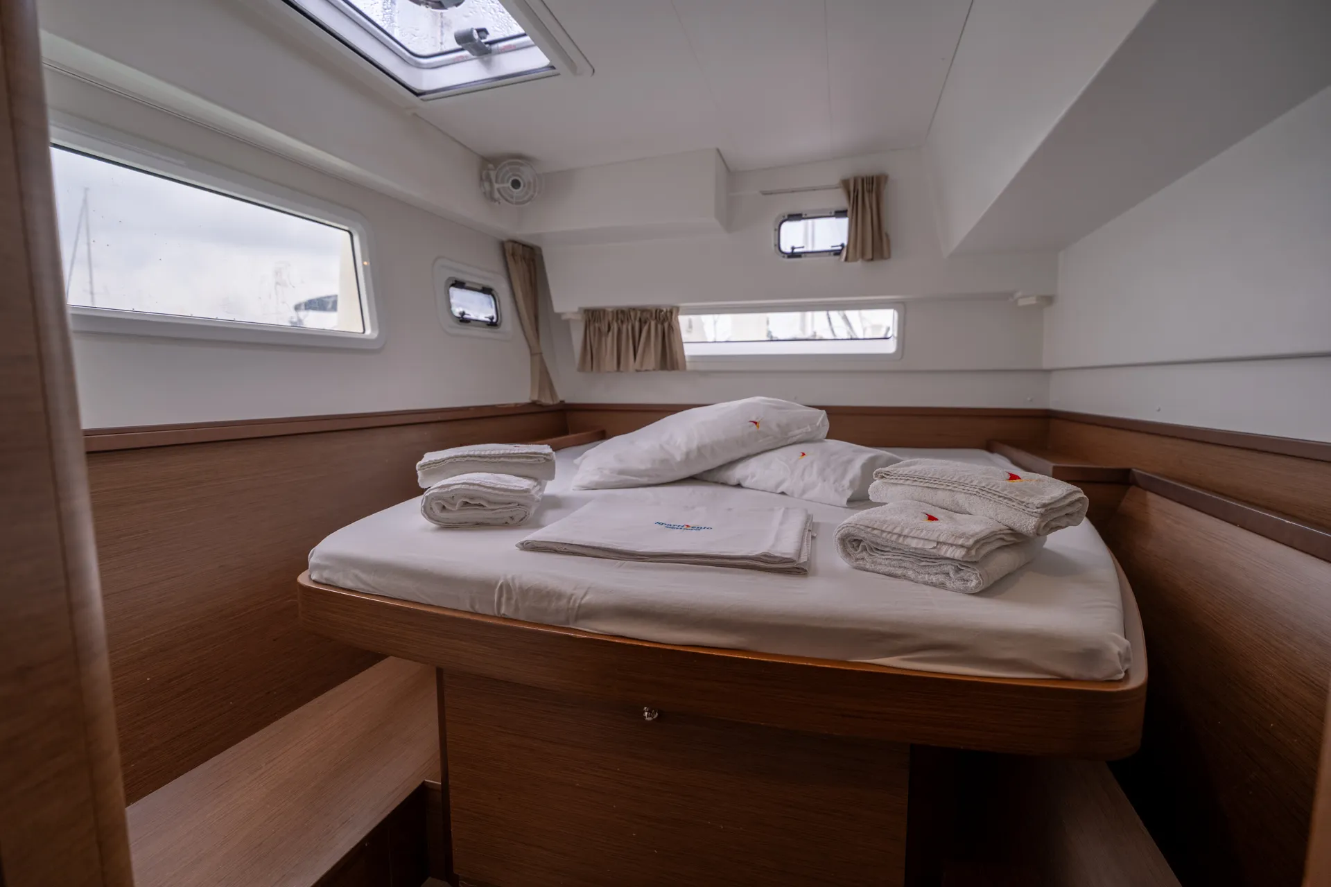 Image slide 230224