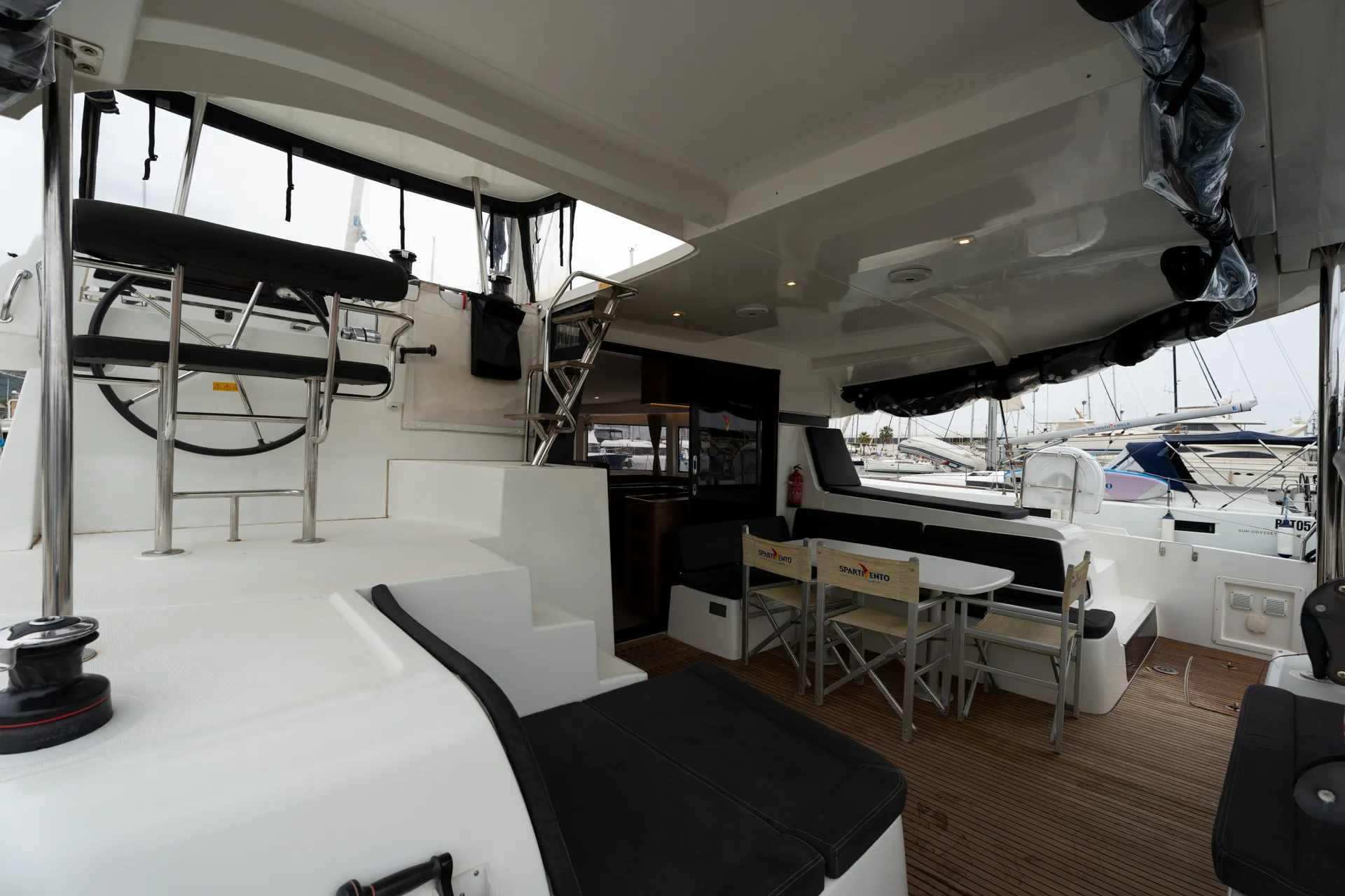 Image slide 230230