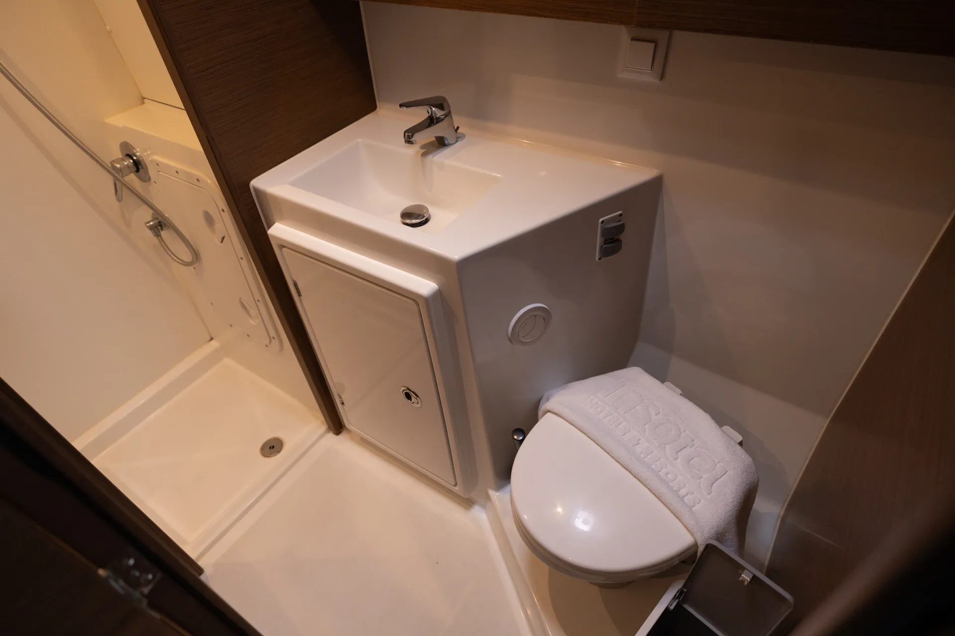 Image slide 230232