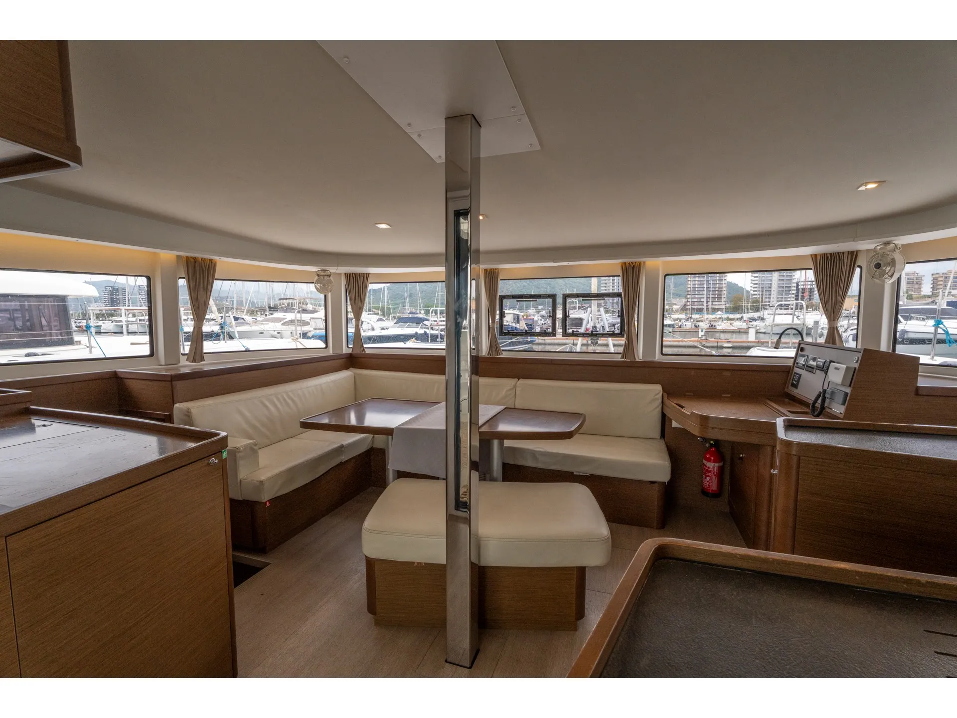 Image slide 230241