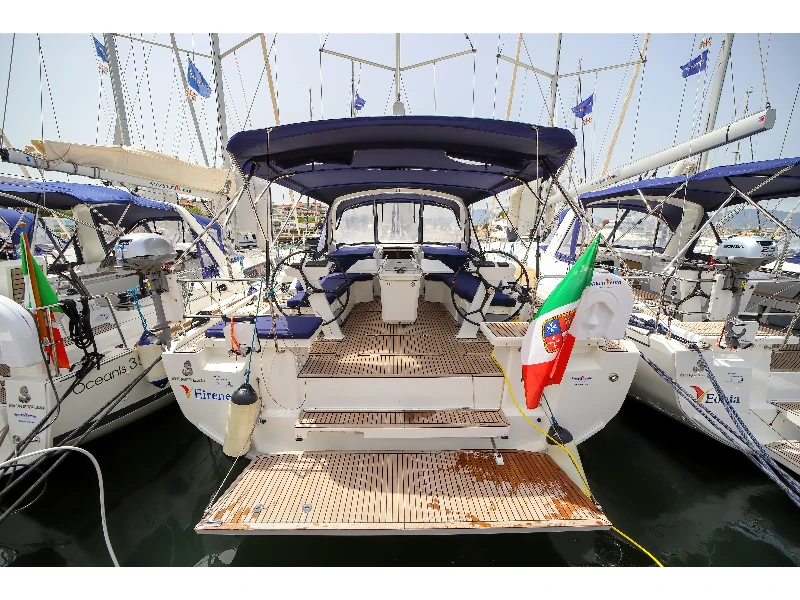 Oceanis 46.1 Eirene - Standard line boat image