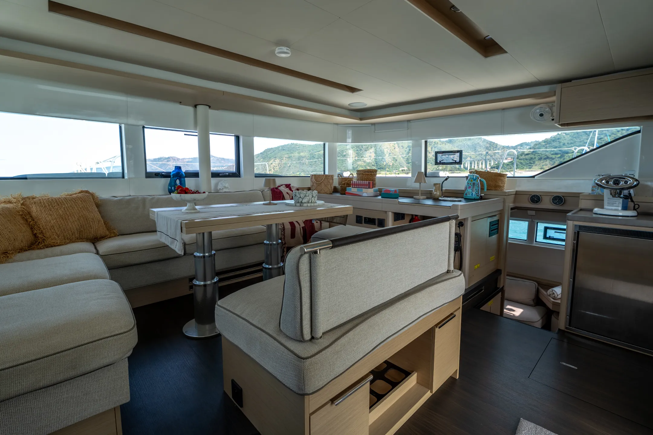 Image slide 230408
