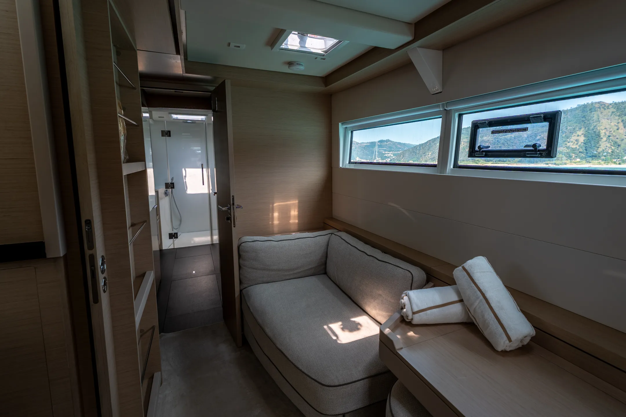 Image slide 230413