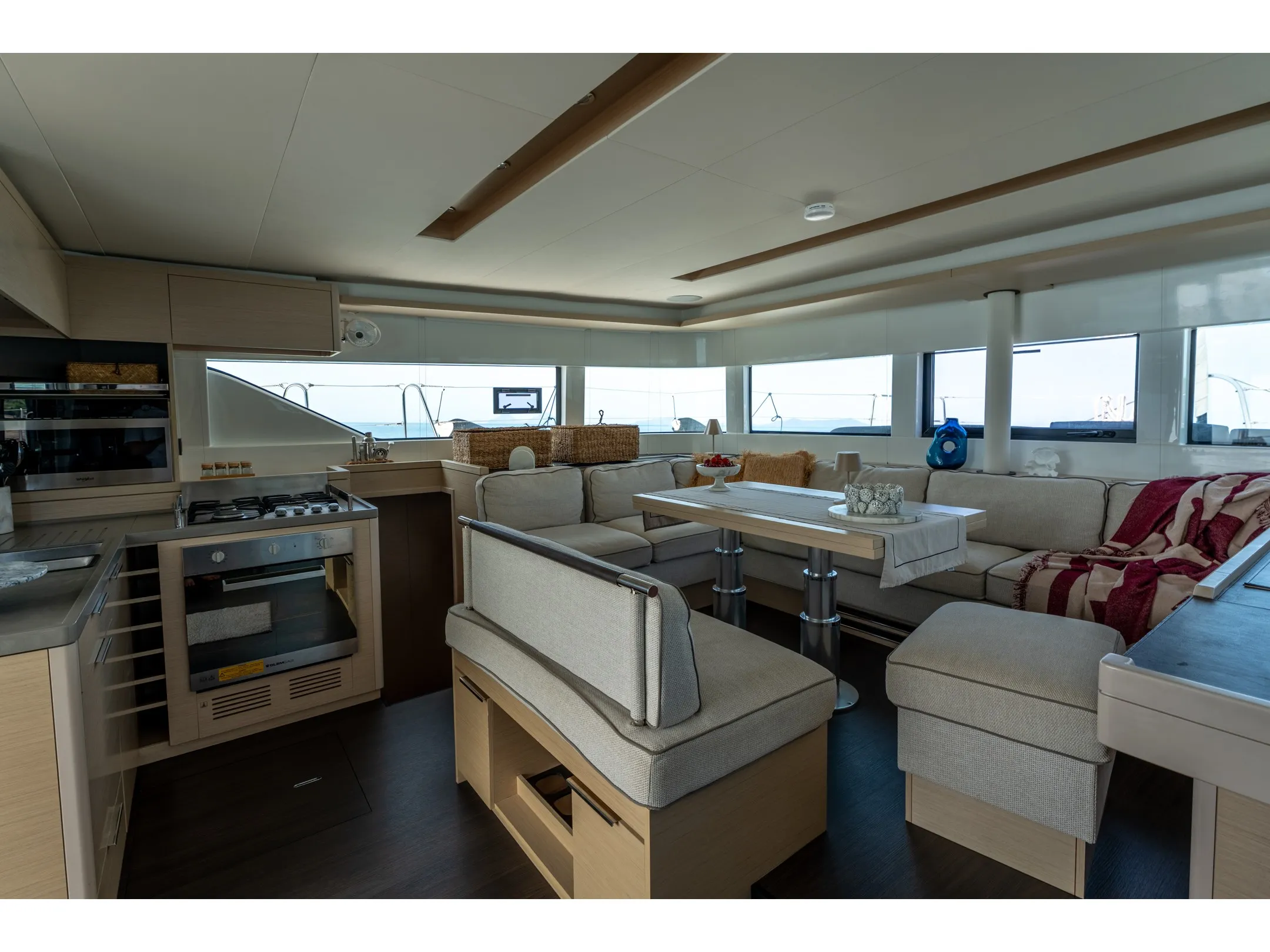 Image slide 230426