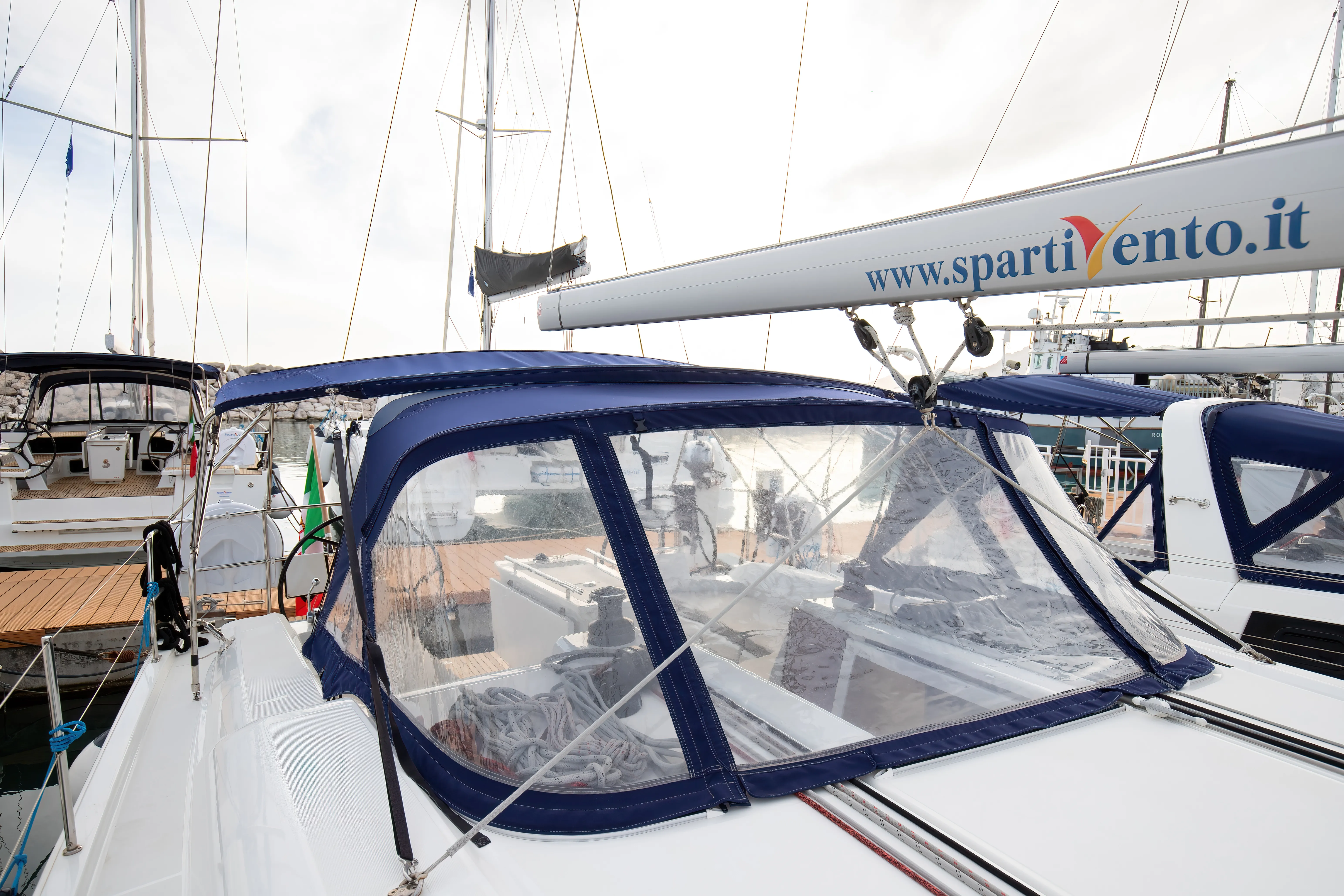 Image slide 230452