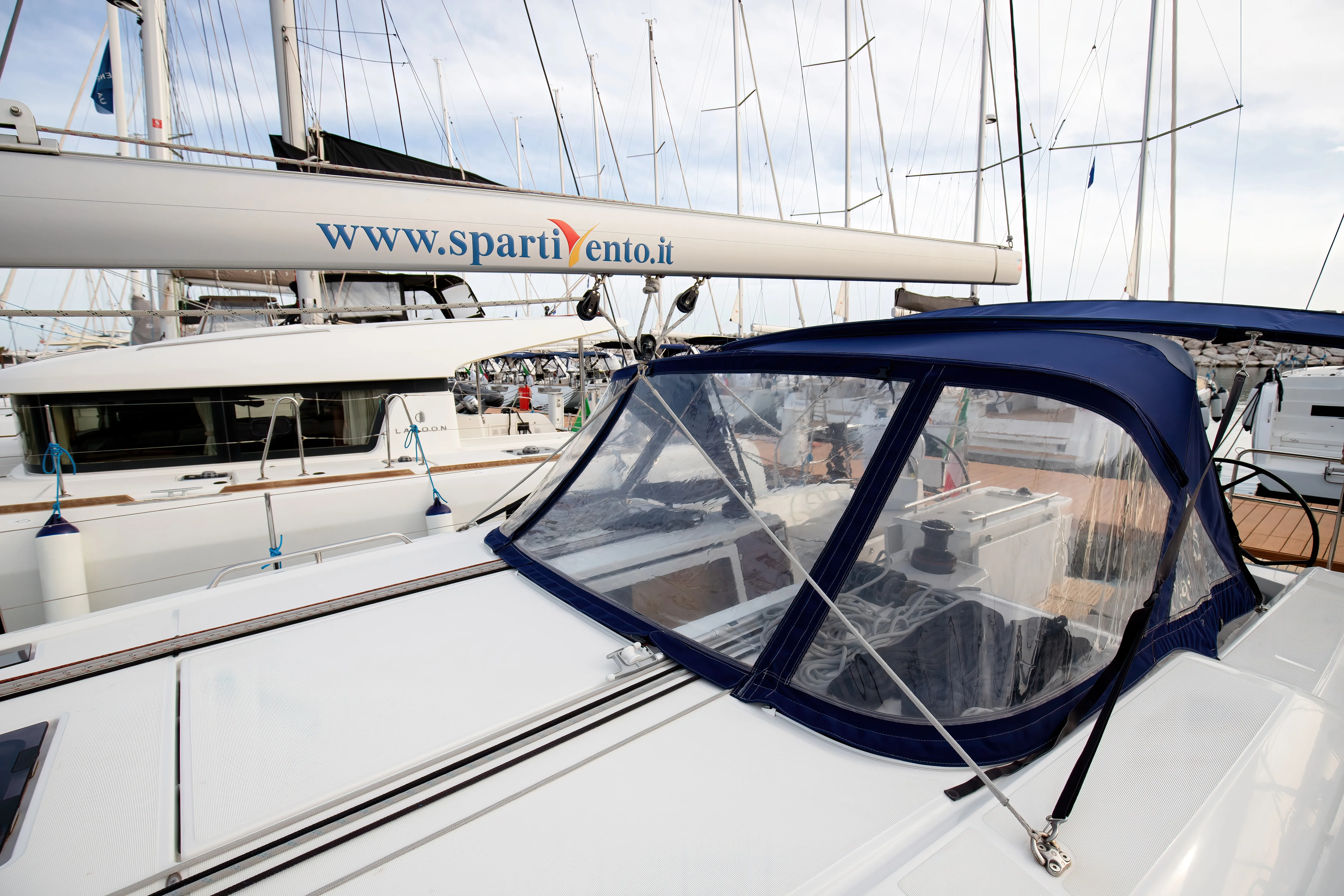 Image slide 230456