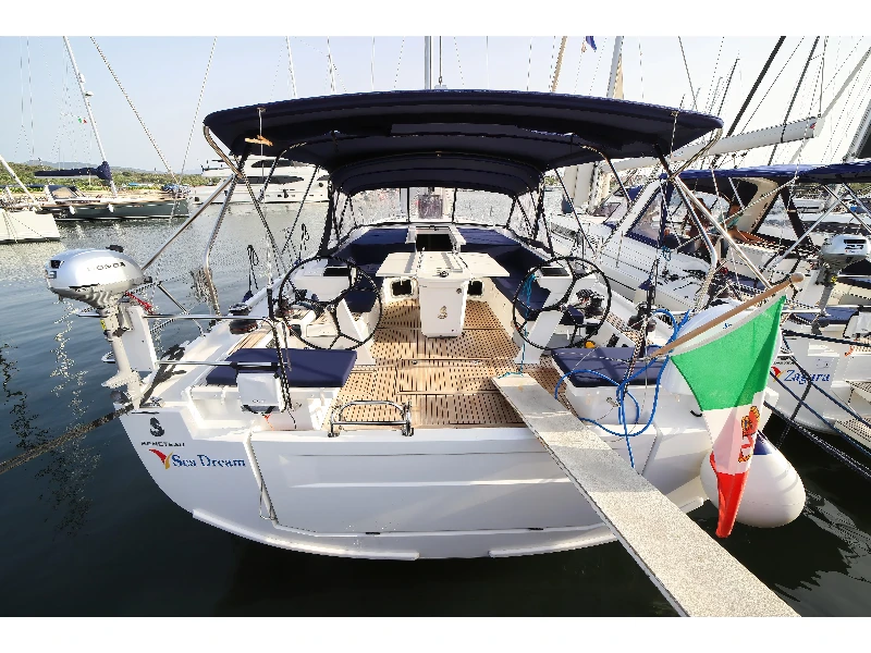 Oceanis 51.1 Sea Dream - Comfort line boat image