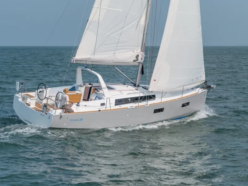 Oceanis 38.1 Maestrale - Standard line boat image