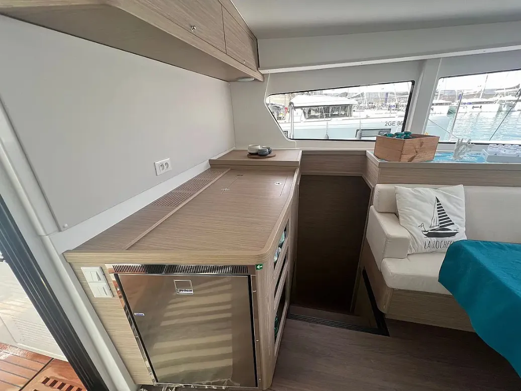 Image slide 230728