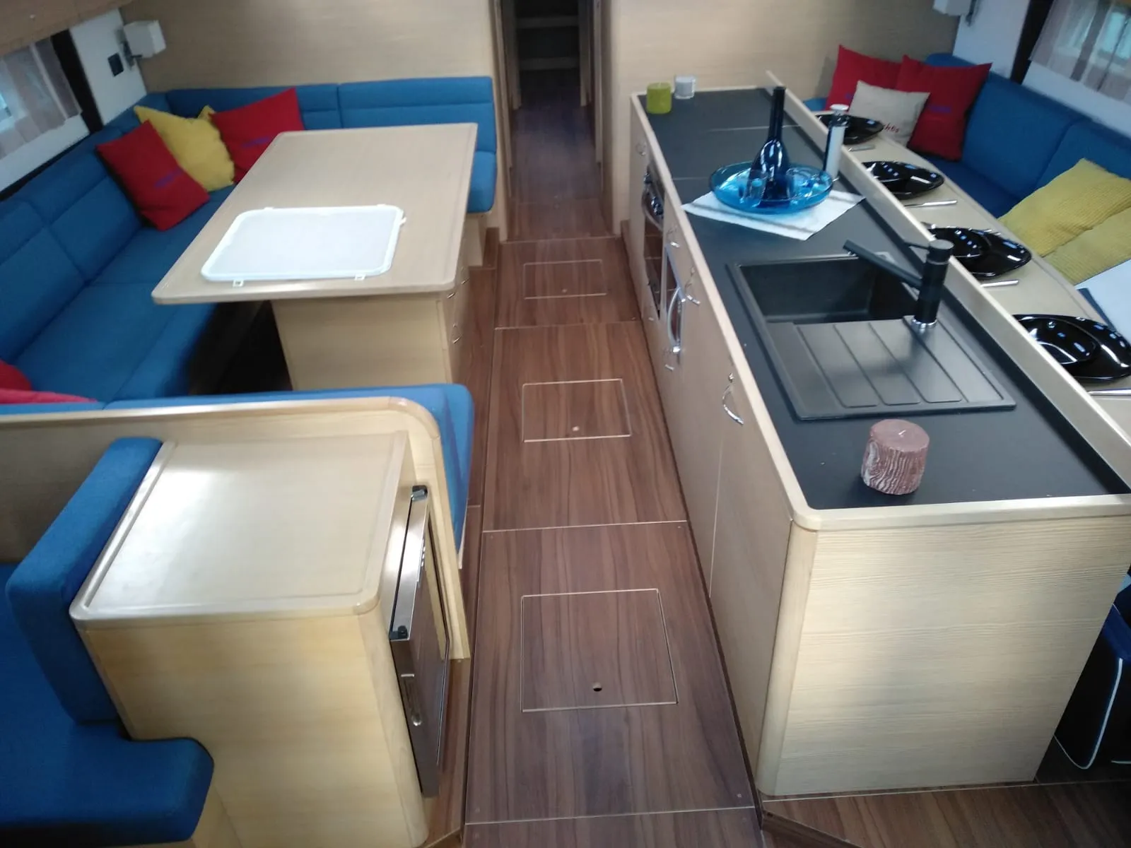 Image slide 230823