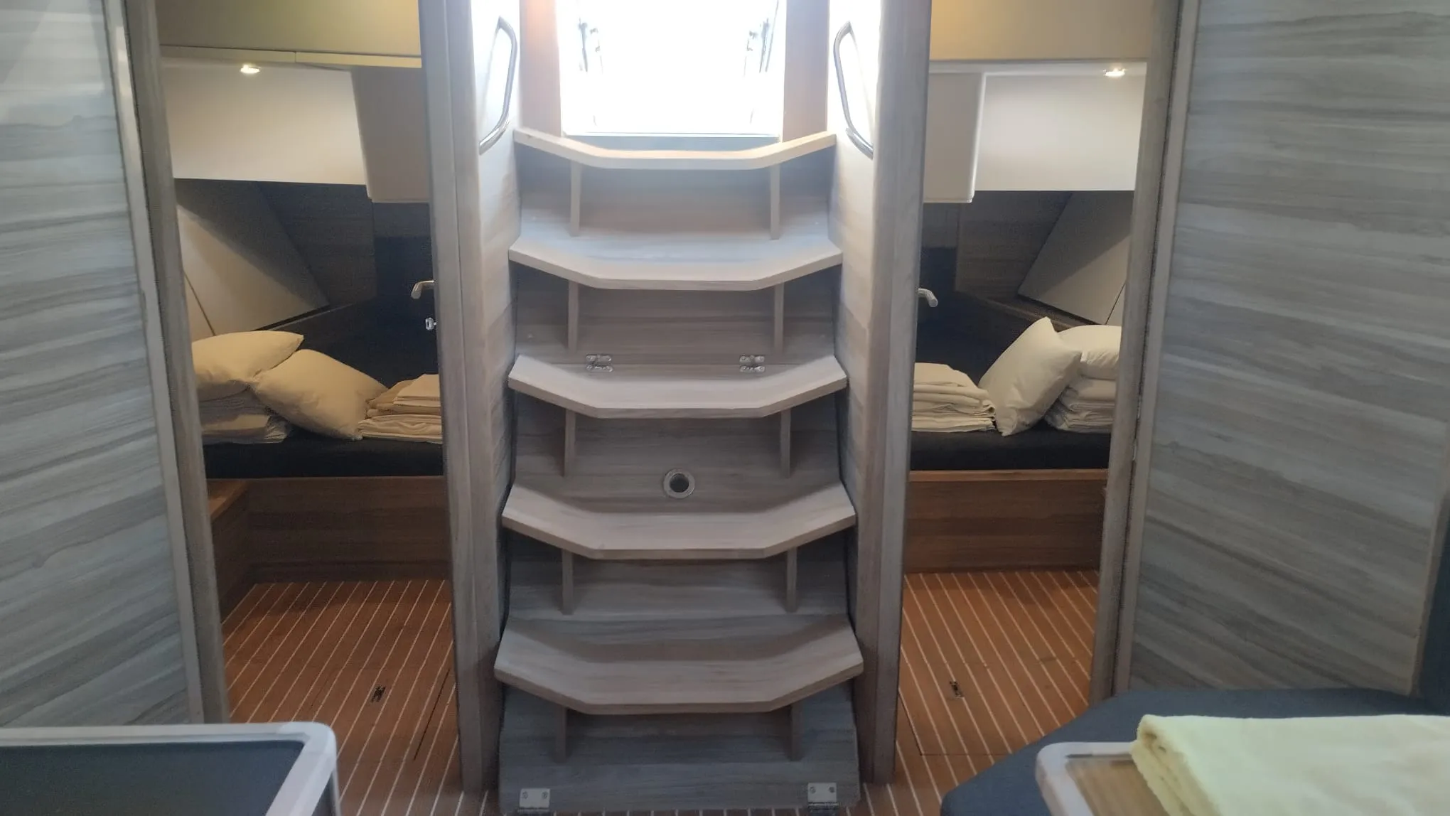 Image slide 230847
