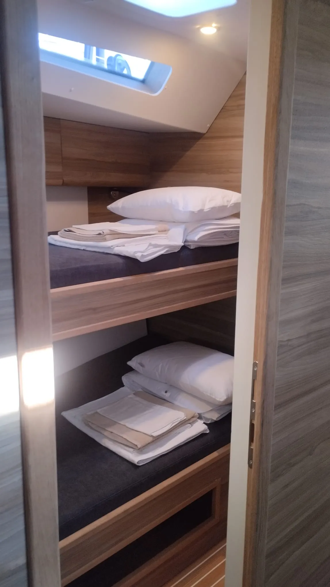 Image slide 230849