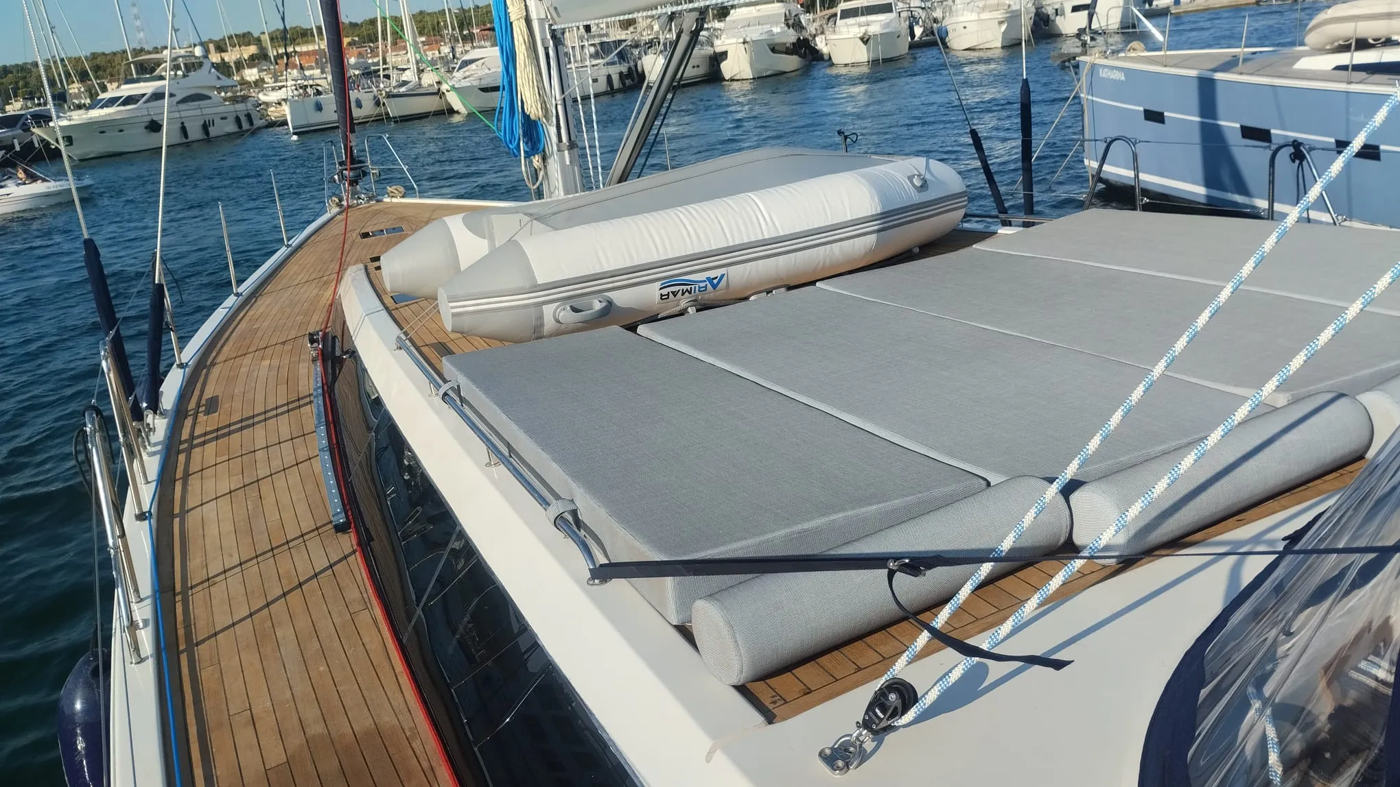 Image slide 230853