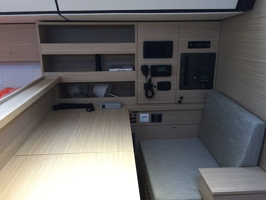 Image slide 230896