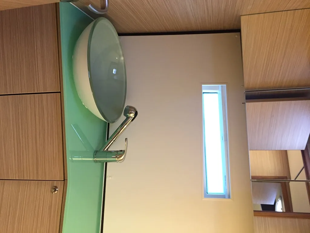 Image slide 230905