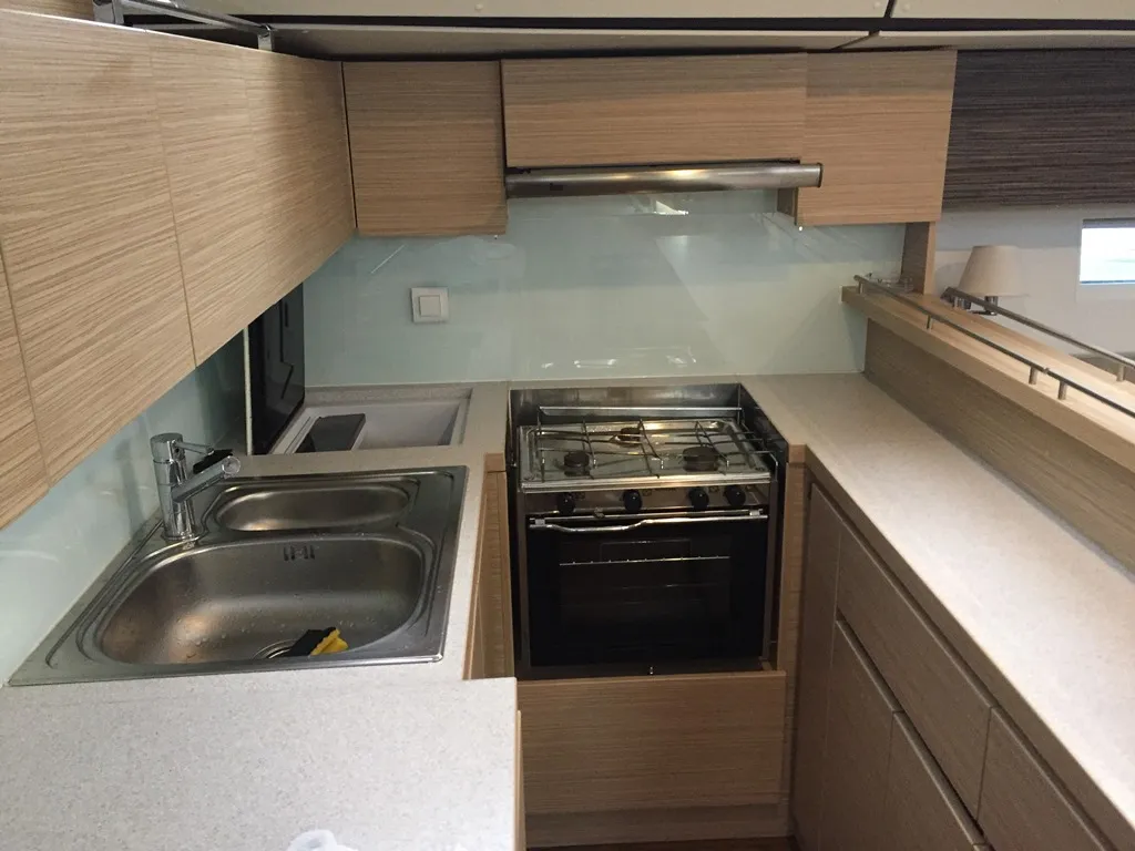Image slide 230924