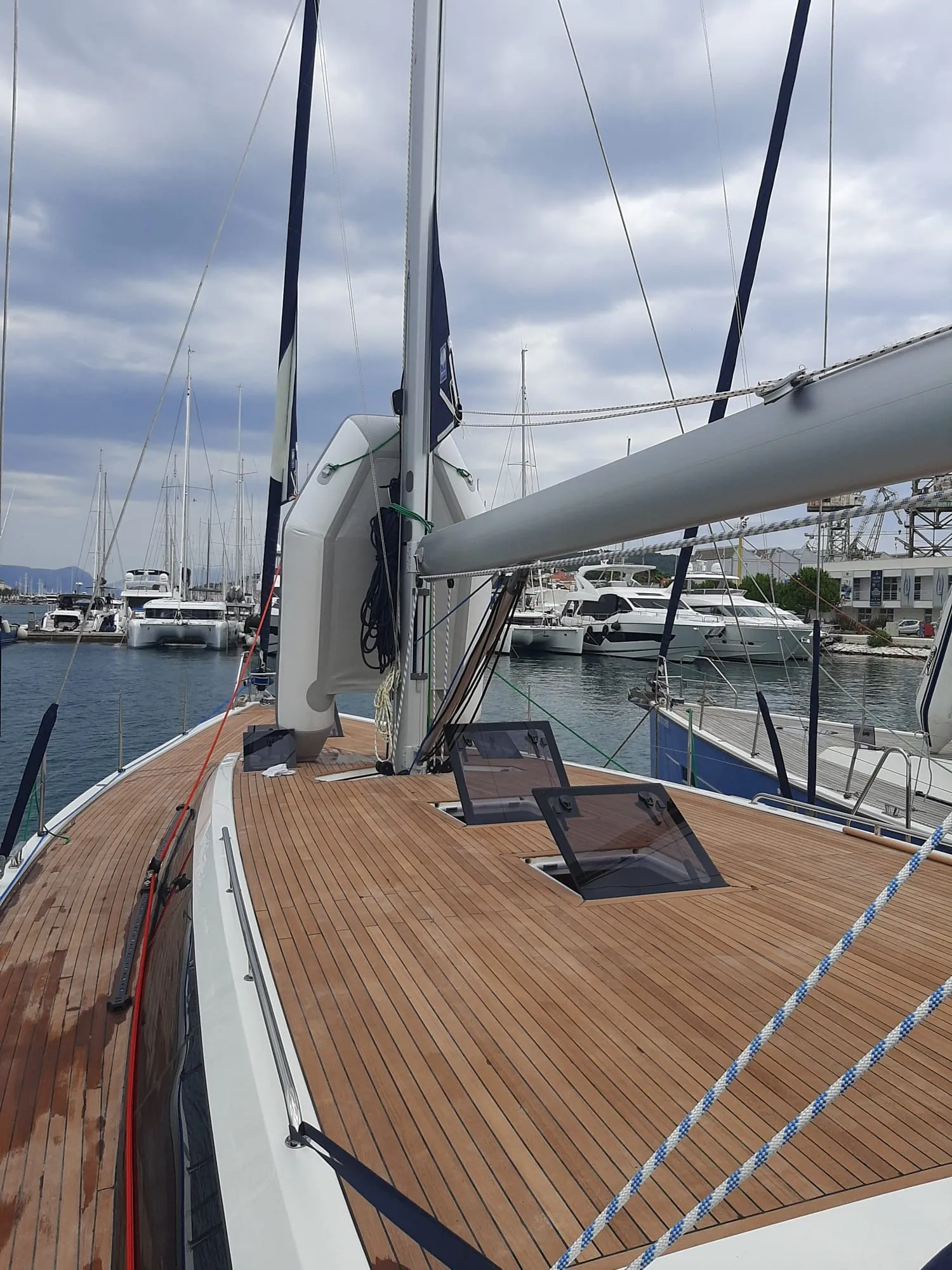 Image slide 230975