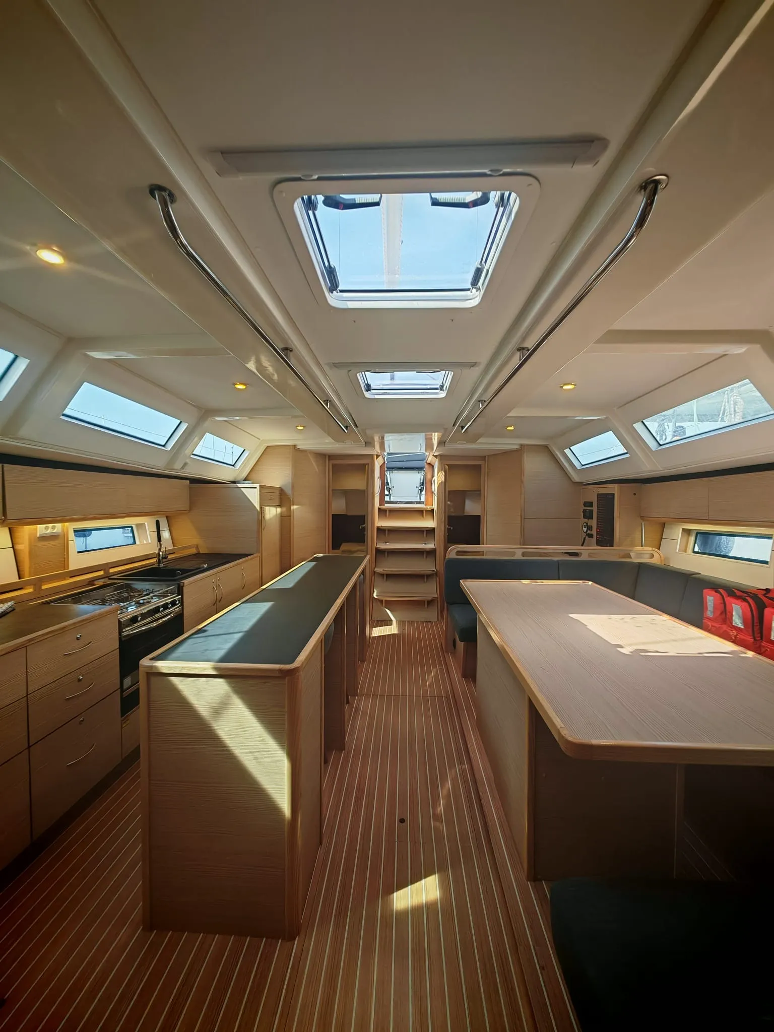 Image slide 230979