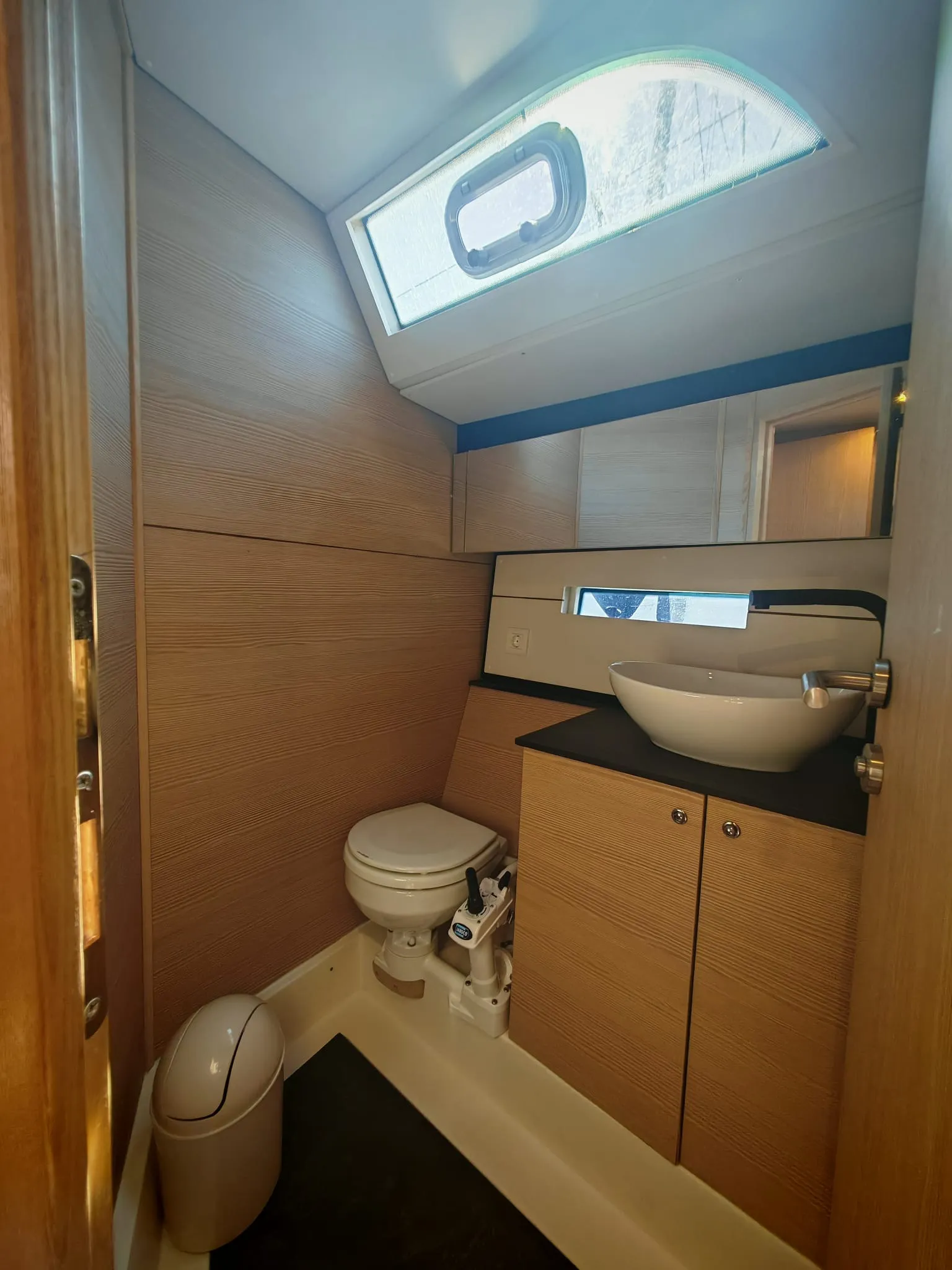 Image slide 230985