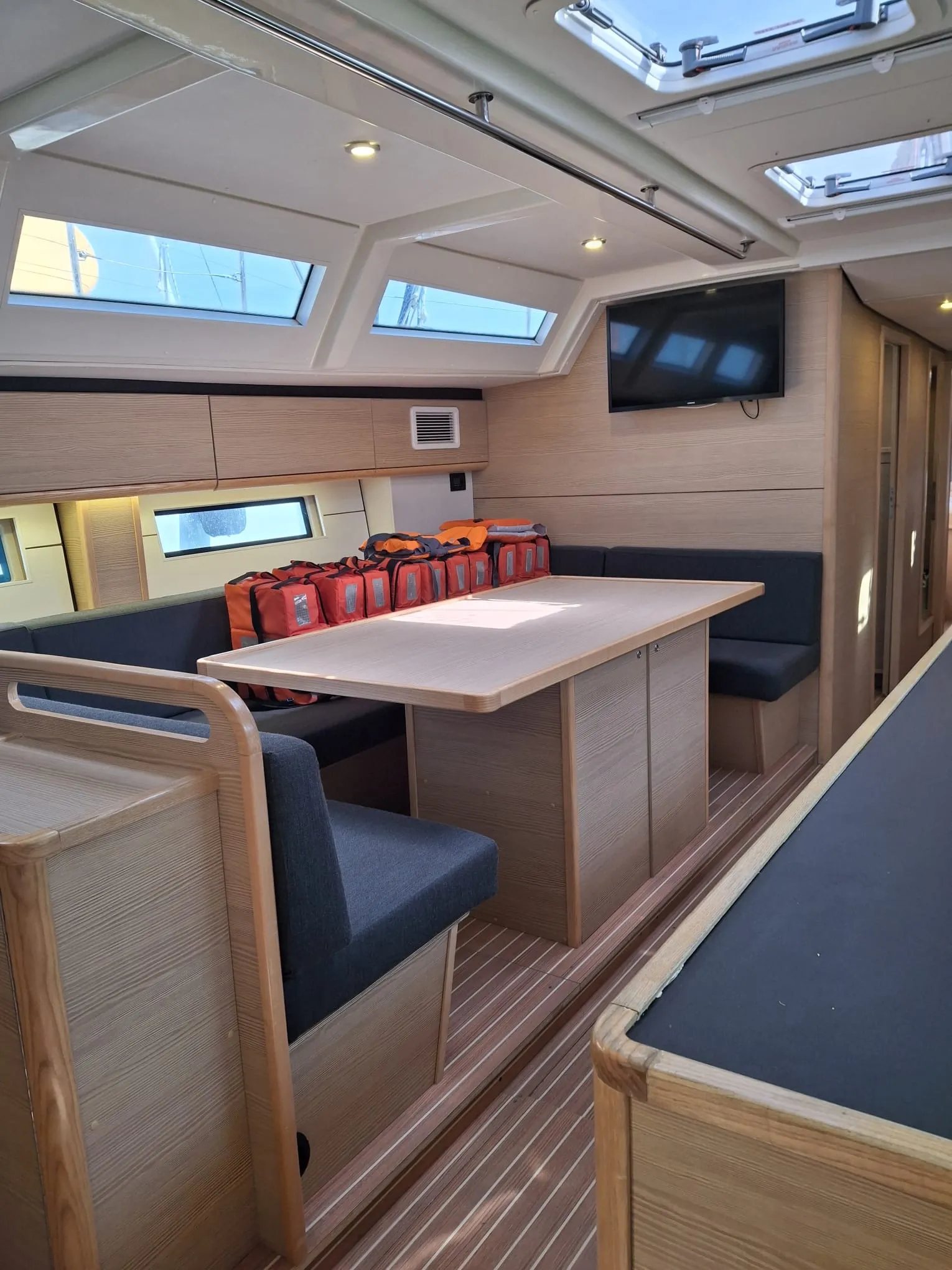 Image slide 230995