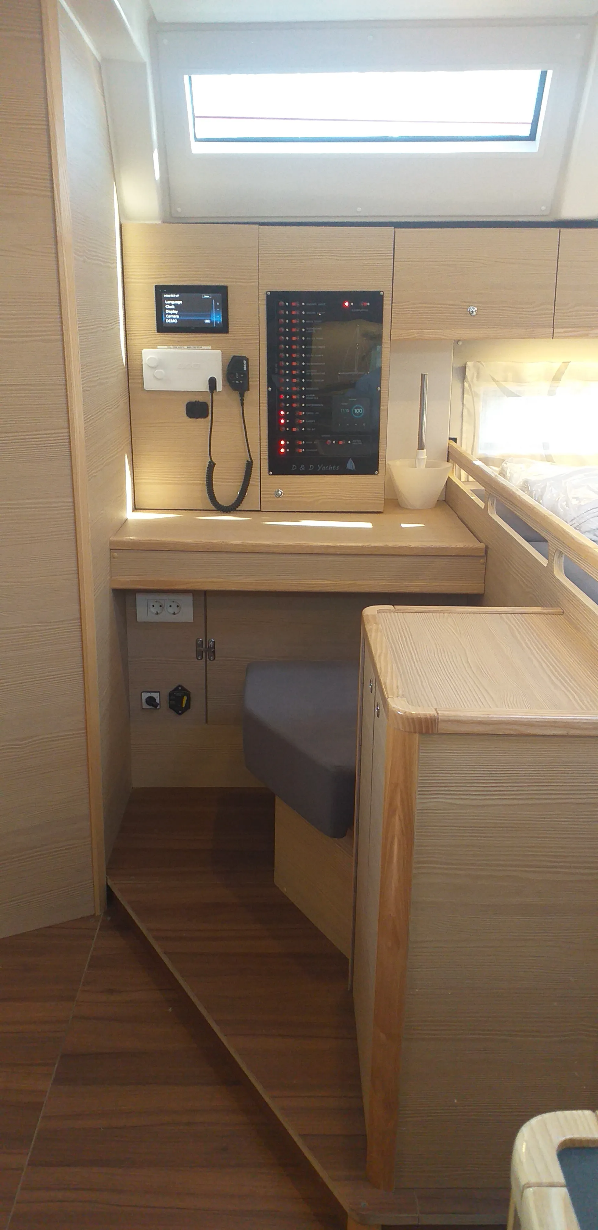 Image slide 231016