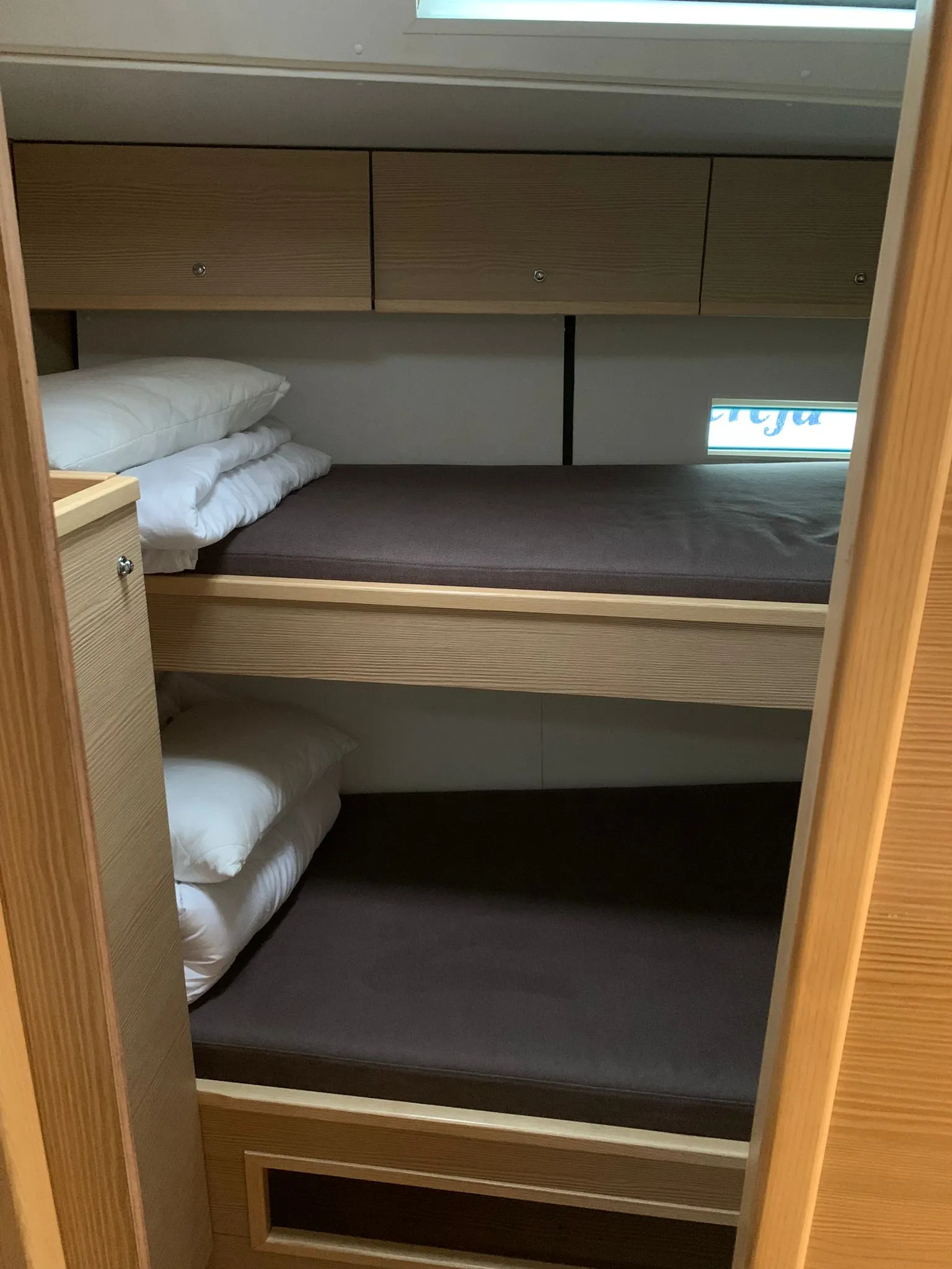 Image slide 231209