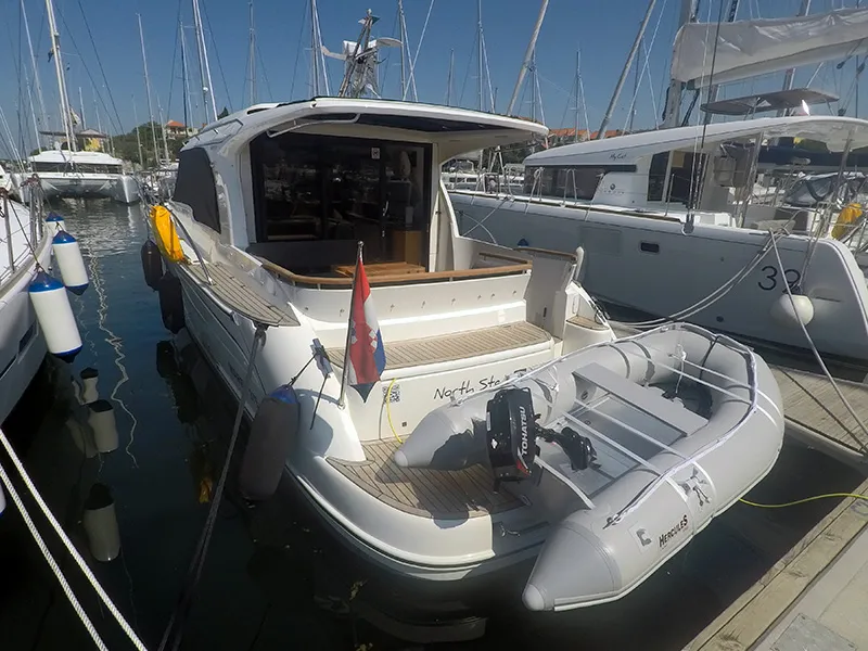 Image slide 232005