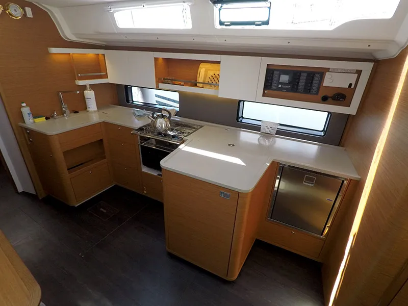 Image slide 232053