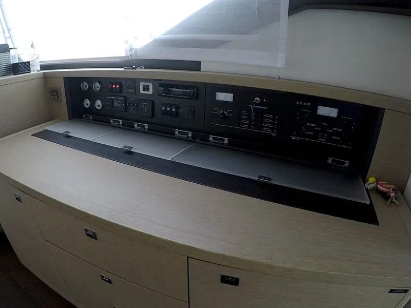 Image slide 232125