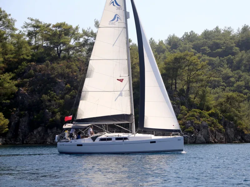 Hanse 385 Ariel boat image