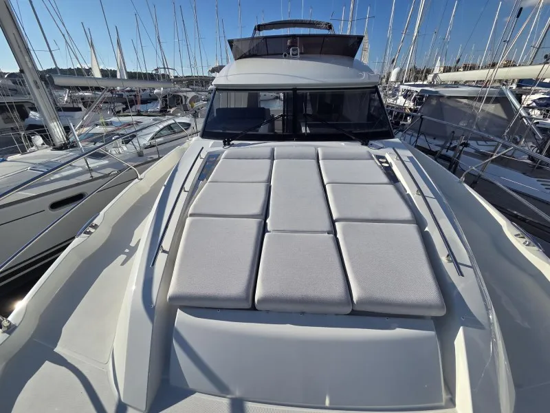 Image slide 232740