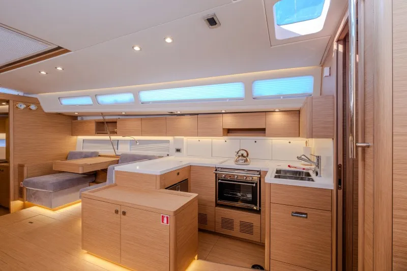 Image slide 233319
