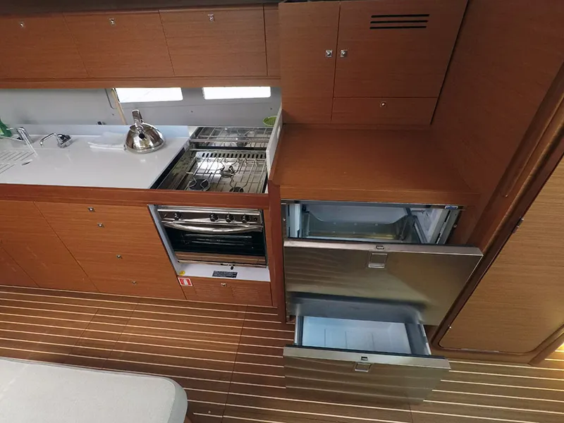 Image slide 233536