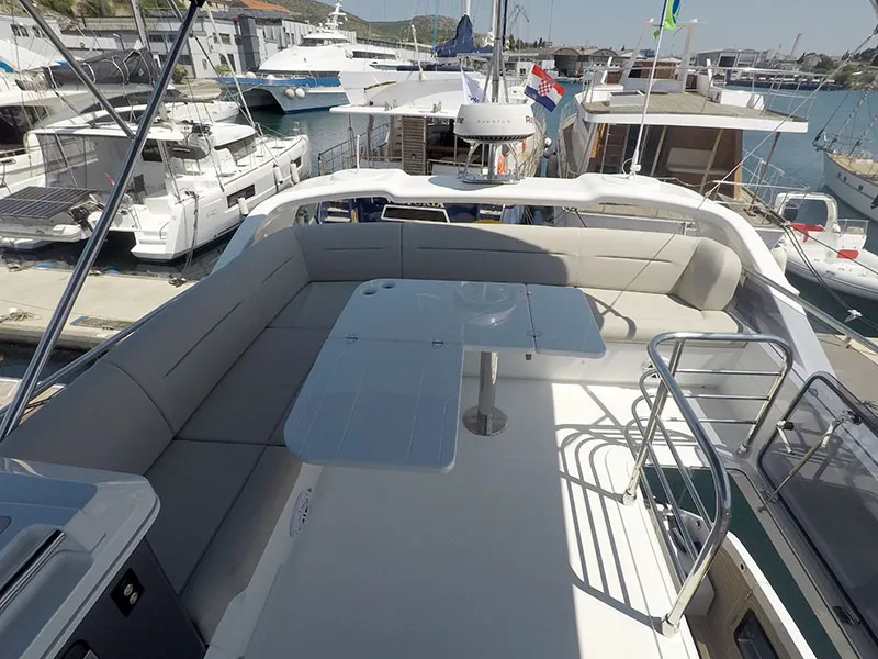 Image slide 233759