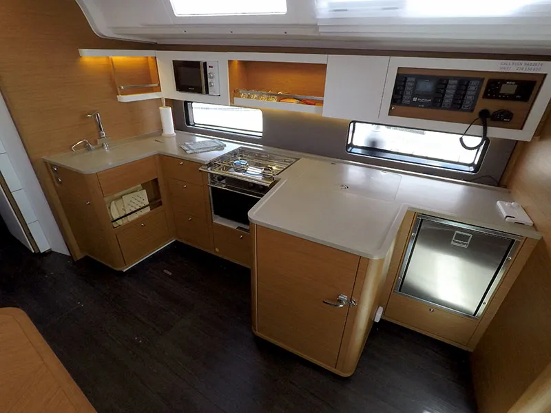 Image slide 233779