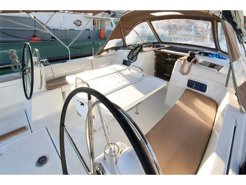 Sun Odyssey 519 Te Fiti boat image