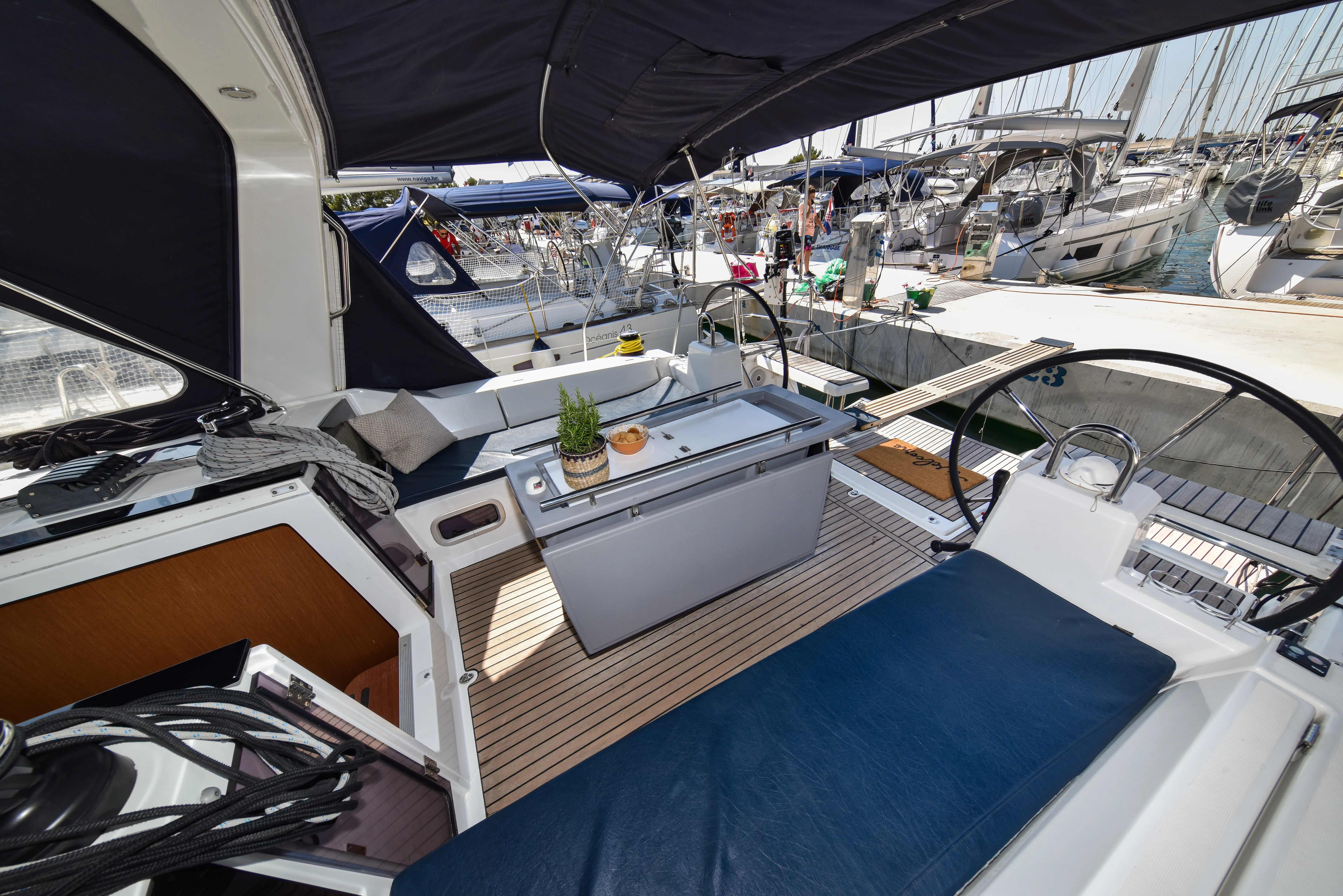 Image slide 234379
