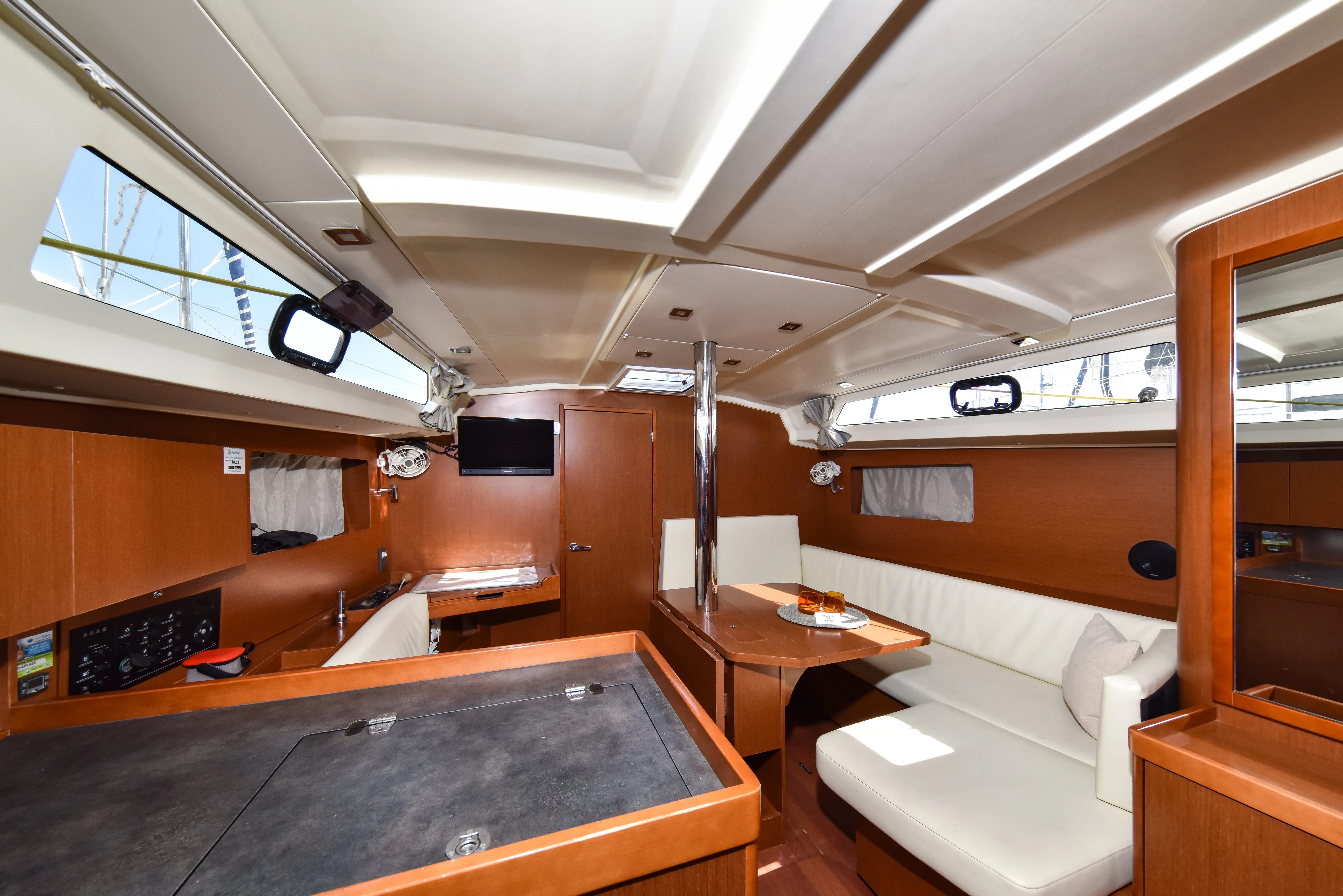 Image slide 234395