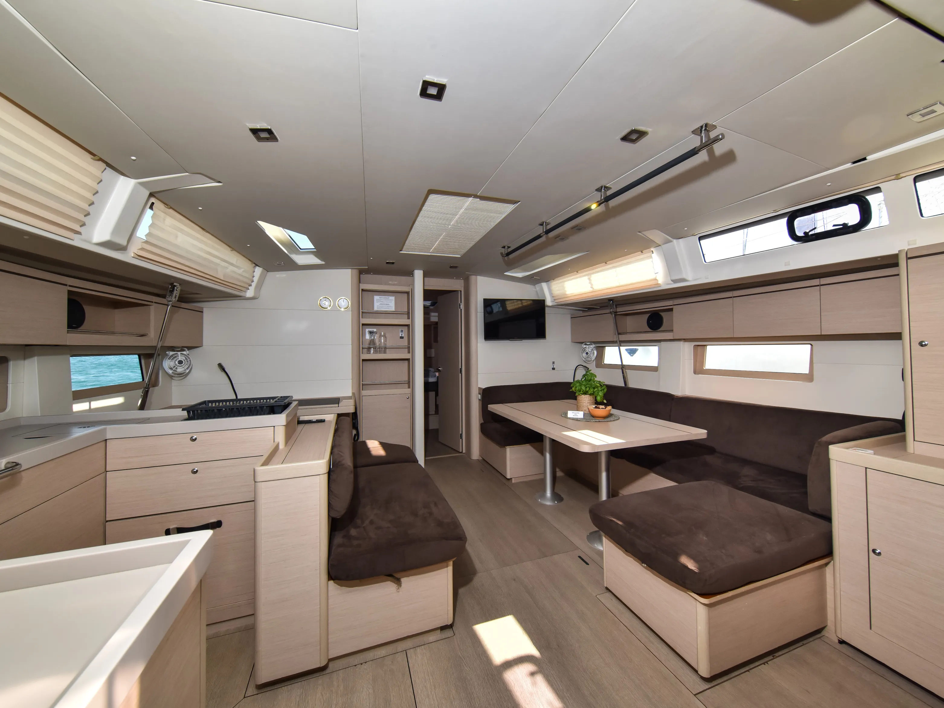 Image slide 234497