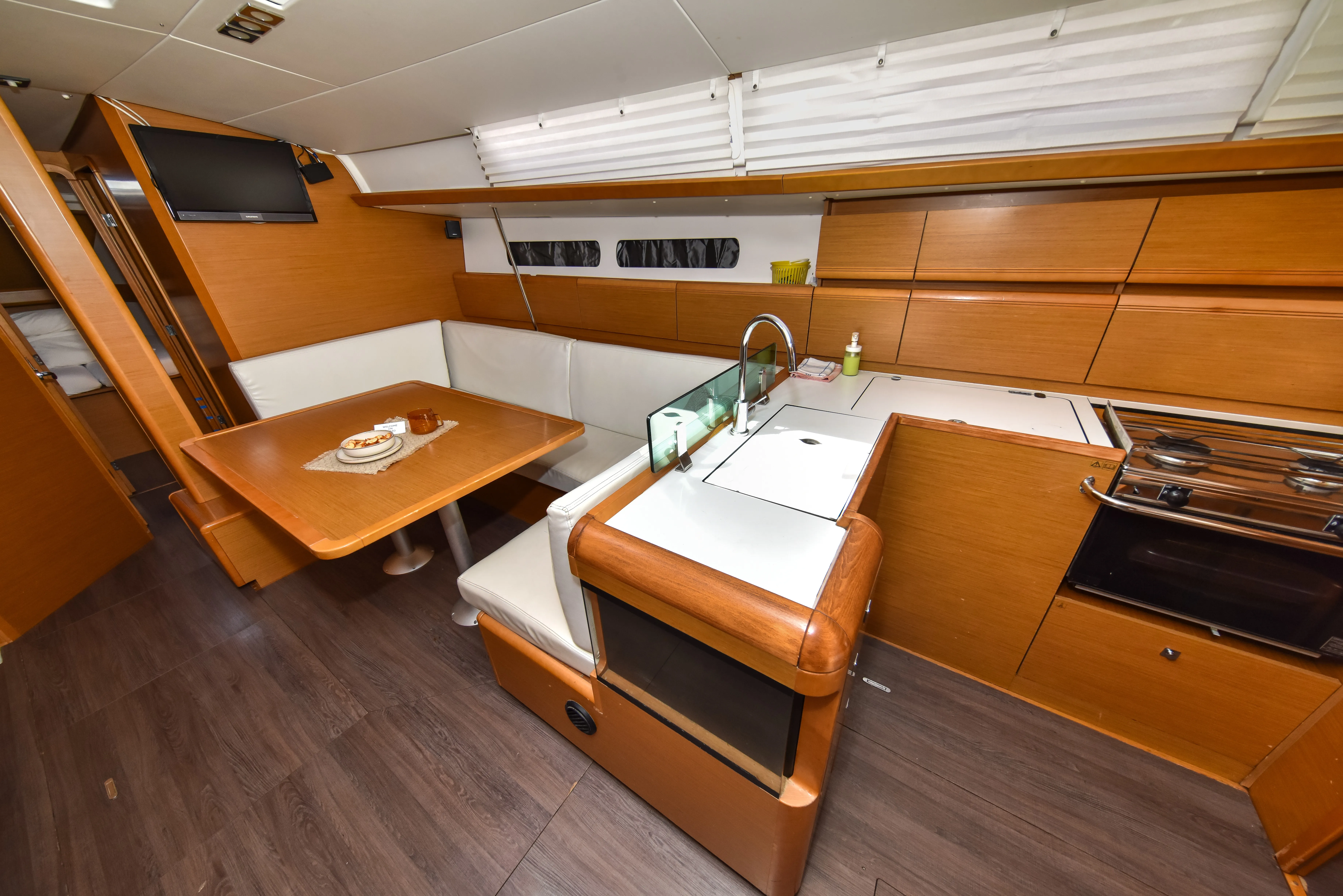 Image slide 234536