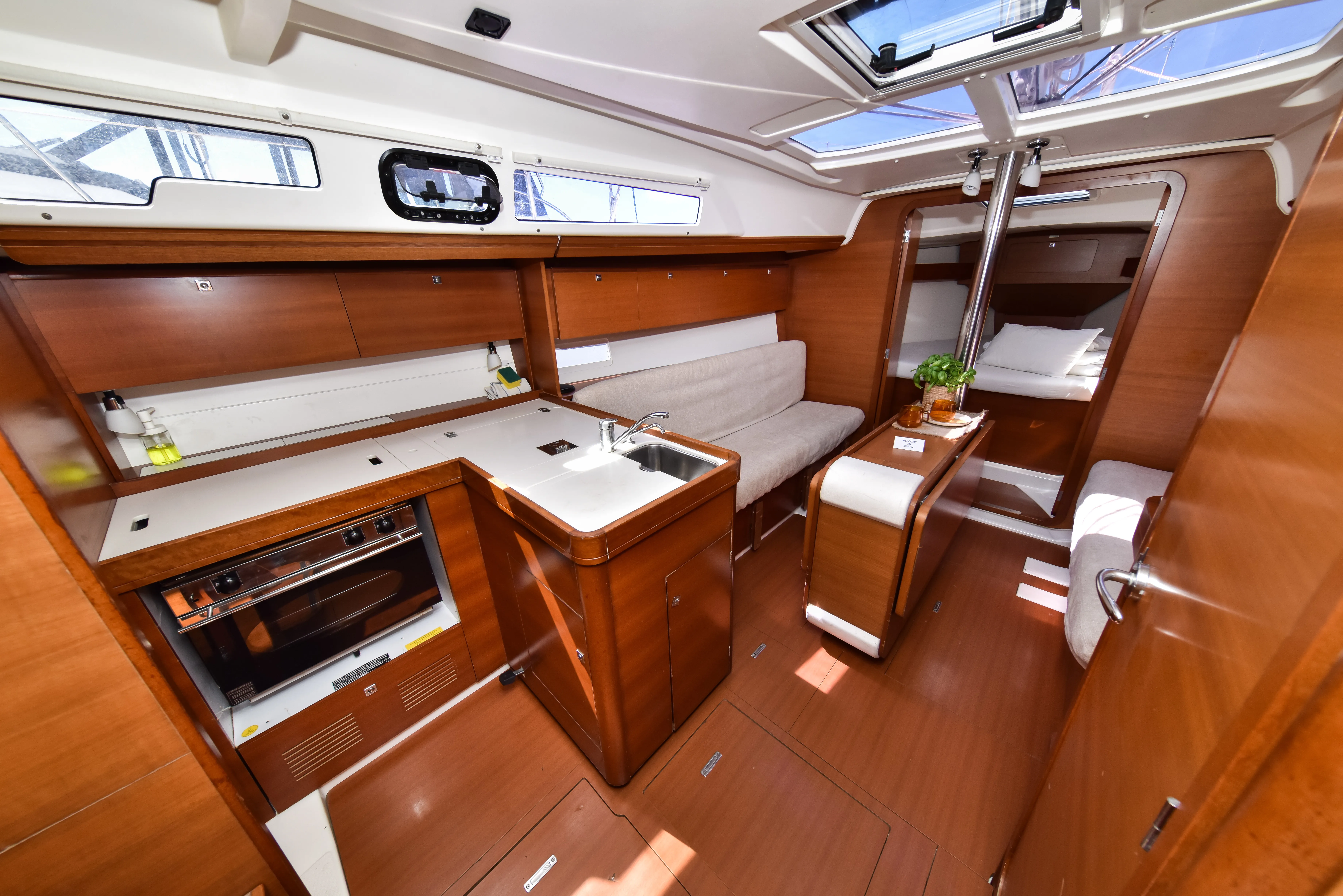 Image slide 234830