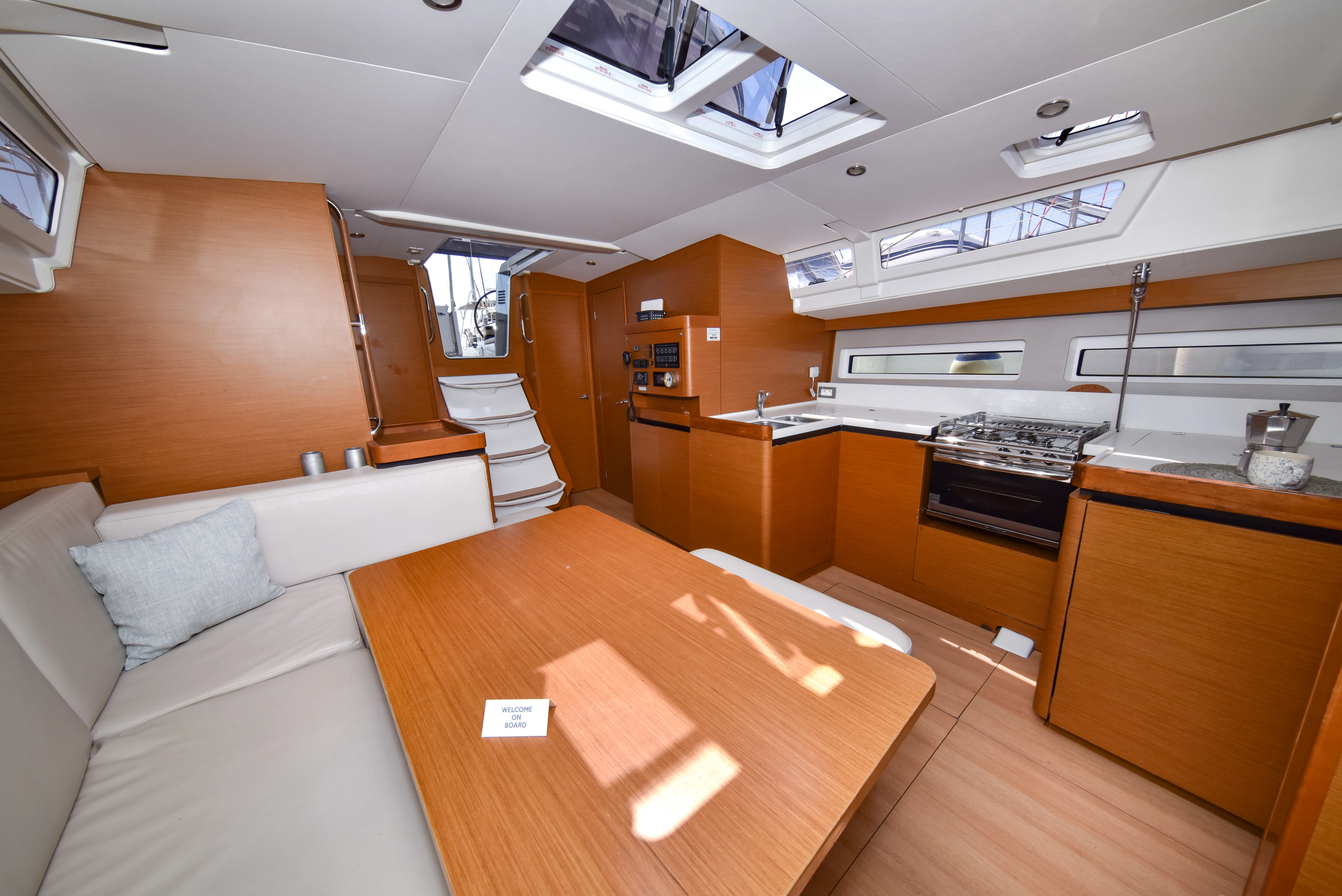 Image slide 234904