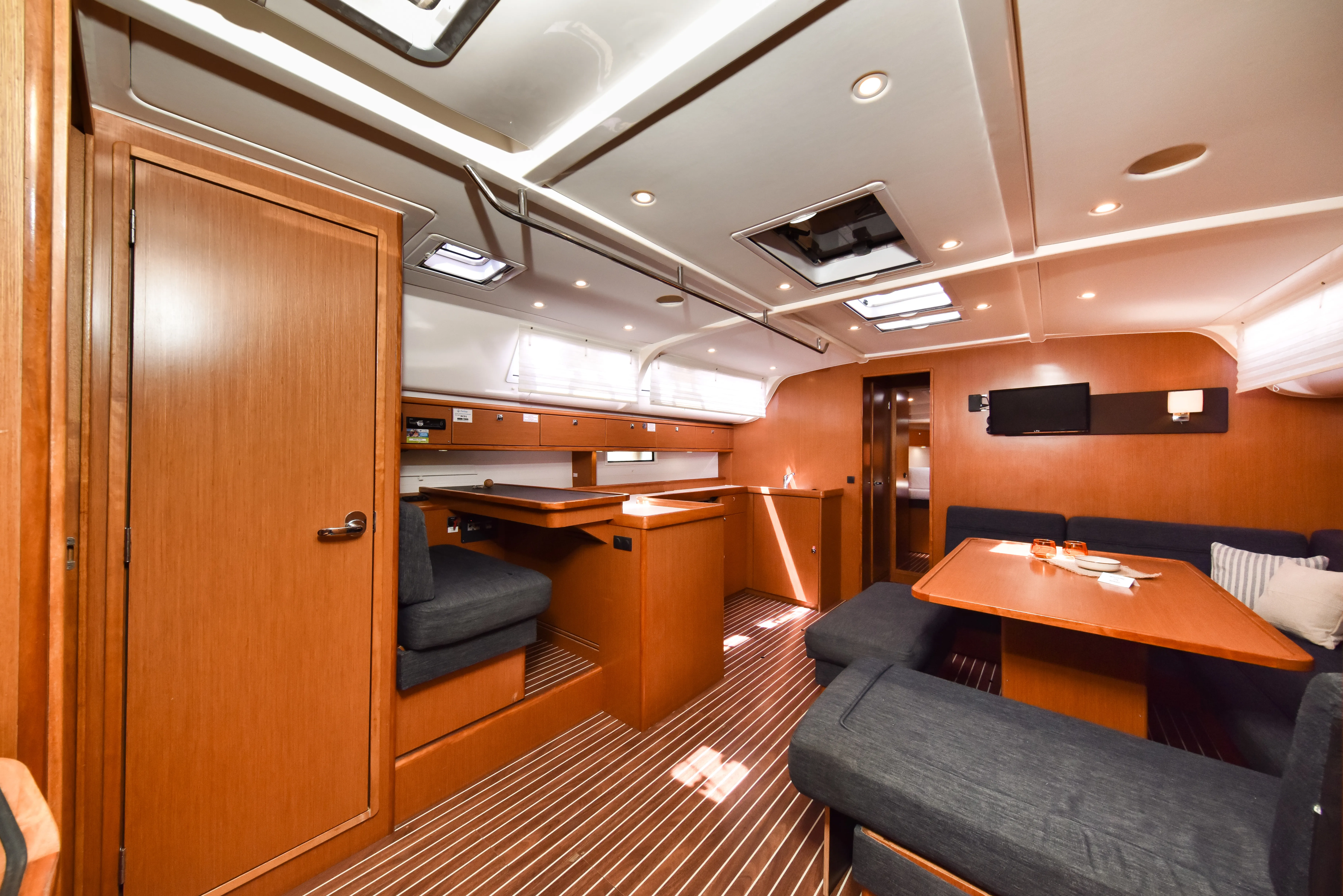 Image slide 234910