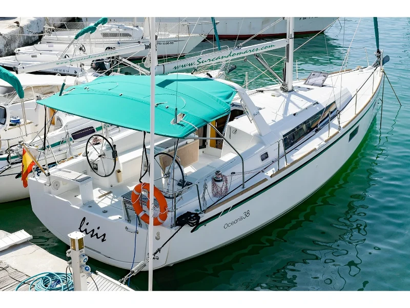 Oceanis 38 Lisis boat image