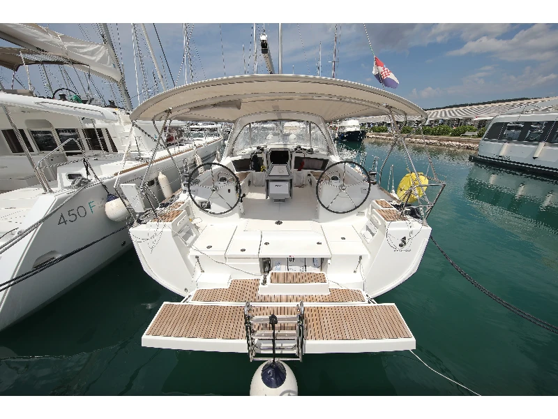 Oceanis 48 SAN CLEMENTE boat image